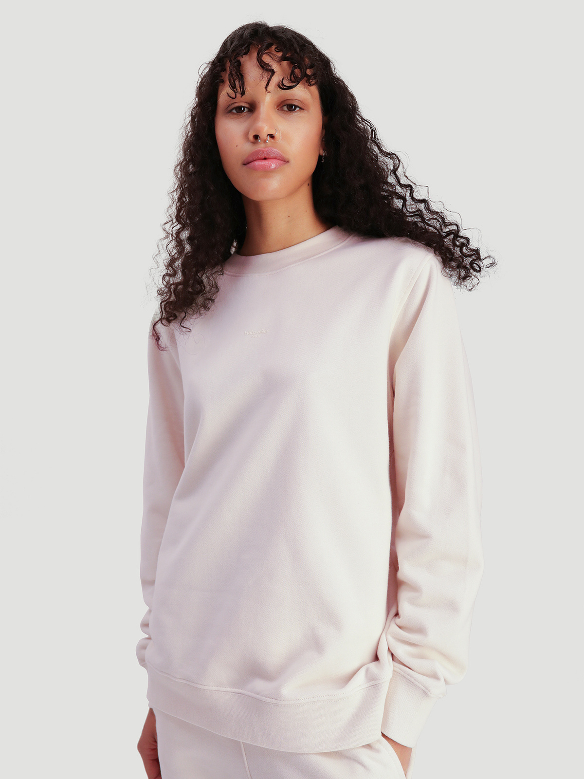 W. Oslo Crew Cream On Cream 2