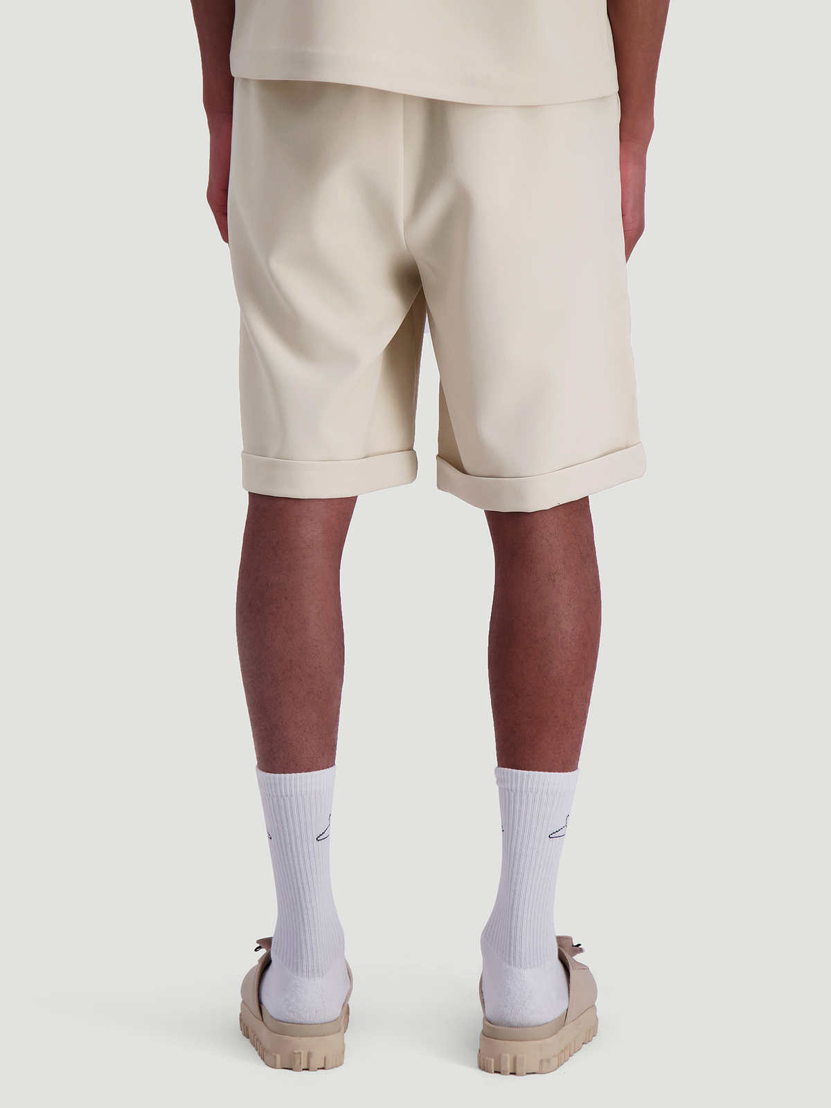 Temo Shorts Sand 6