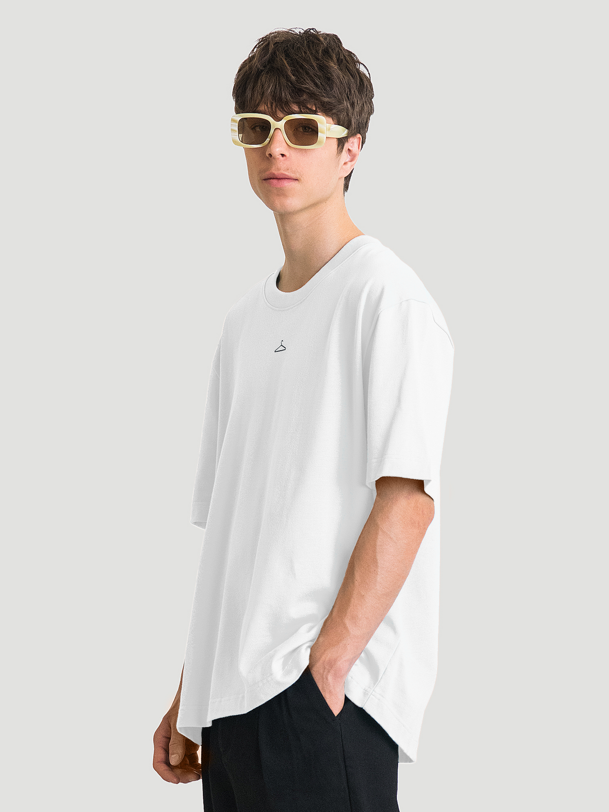 Hanger Tee White 6