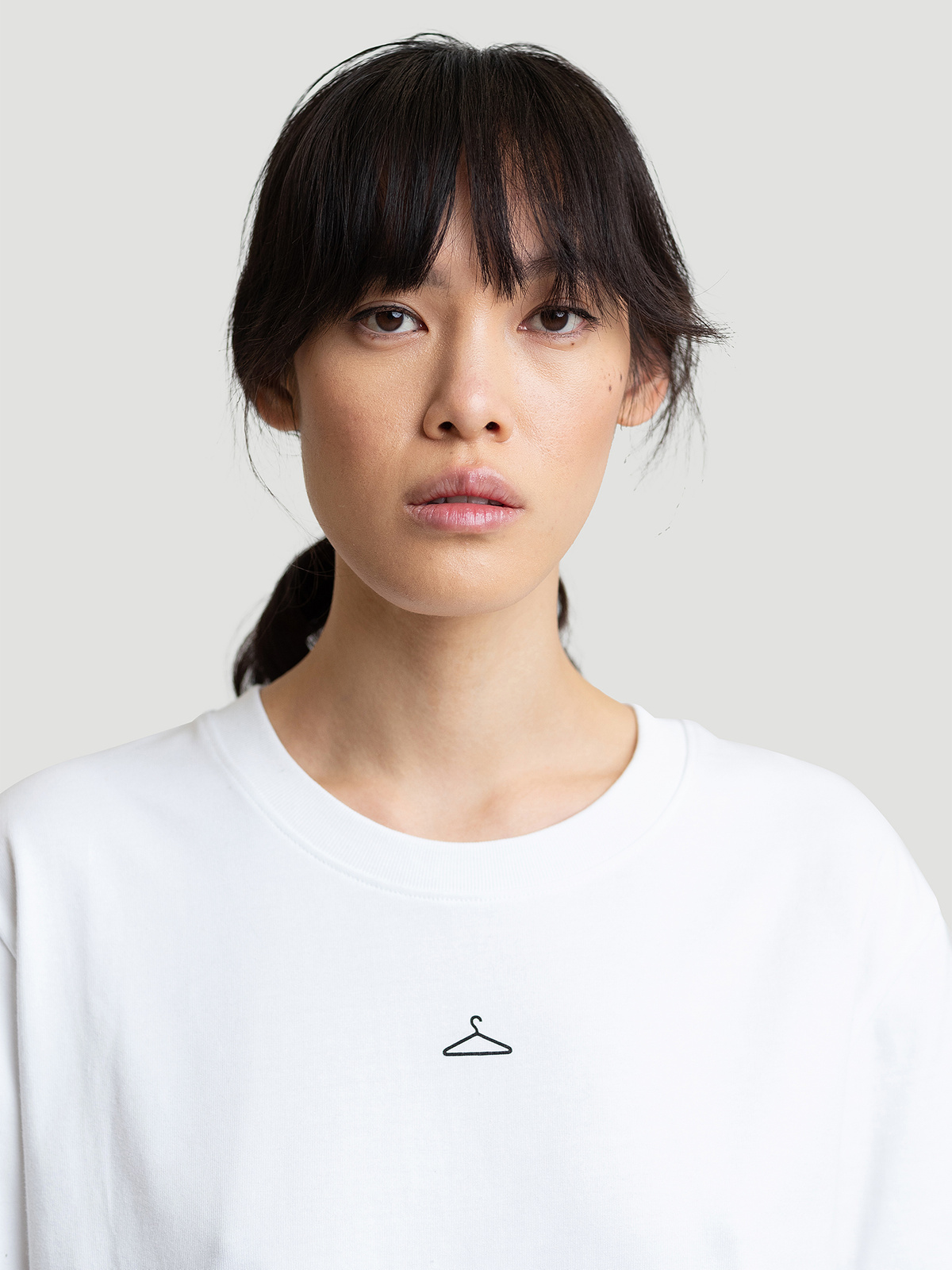 Hanger Tee White 3