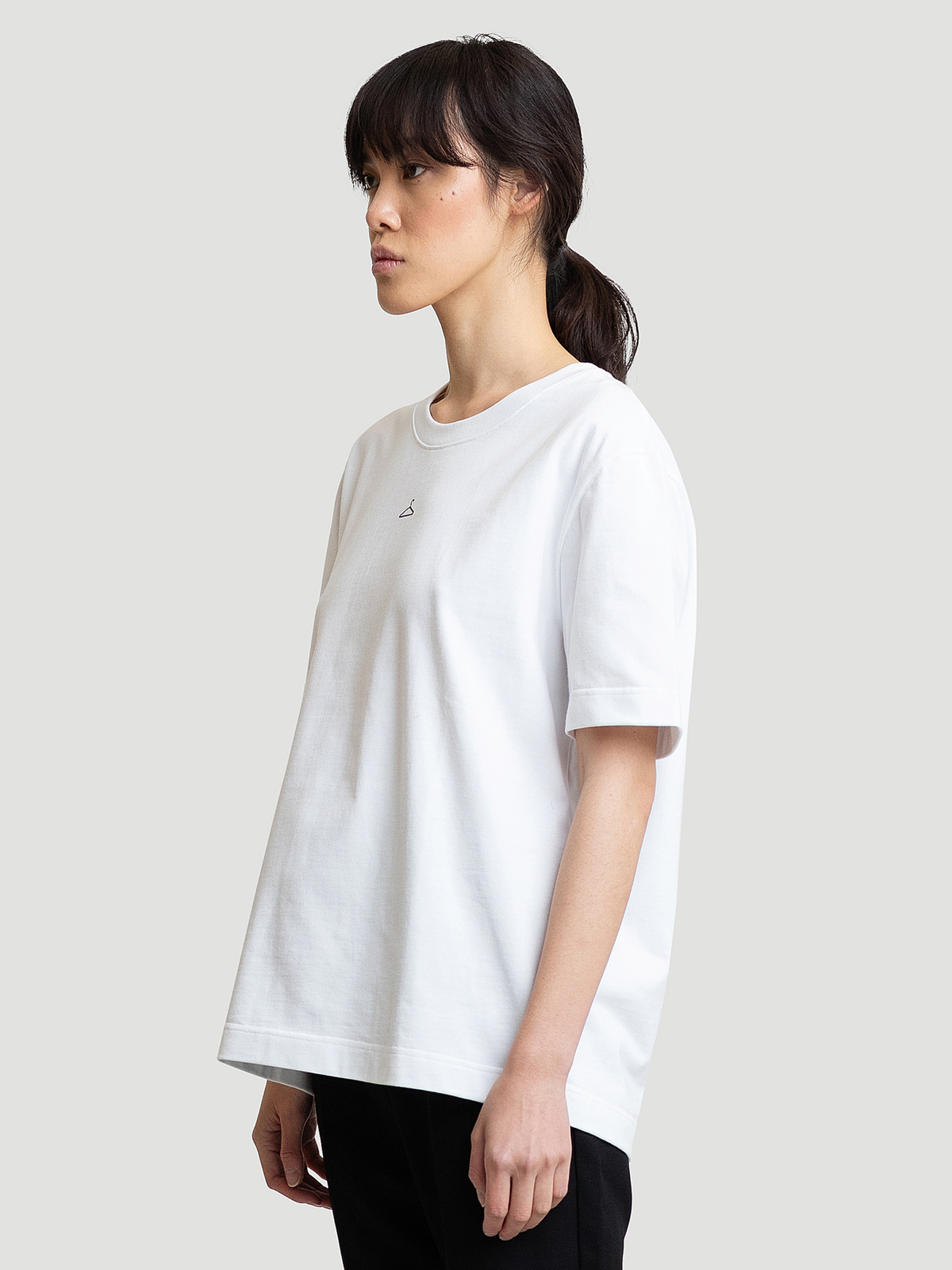 Hanger Tee White 5