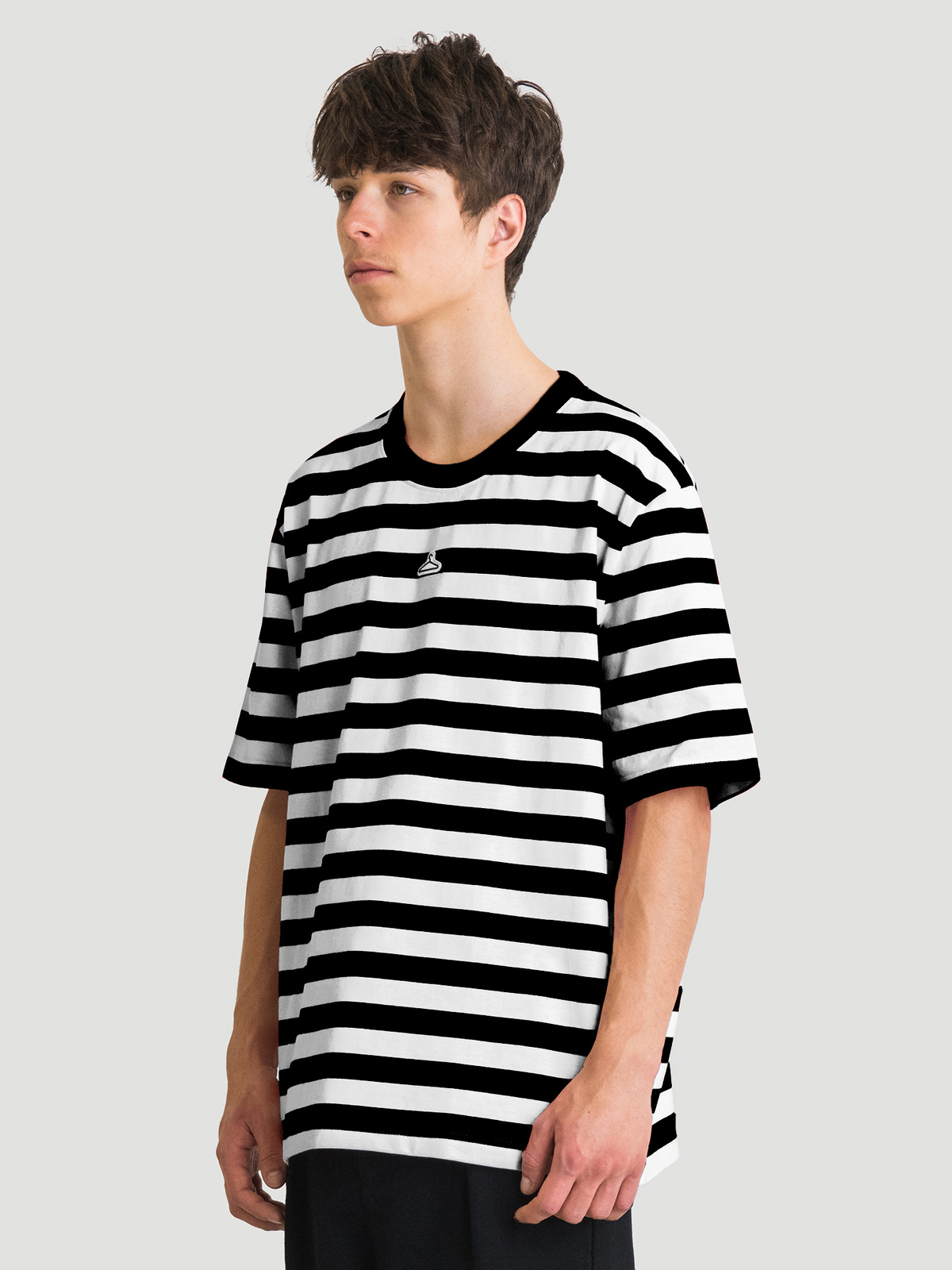 Hanger Striped Tee Black White 3