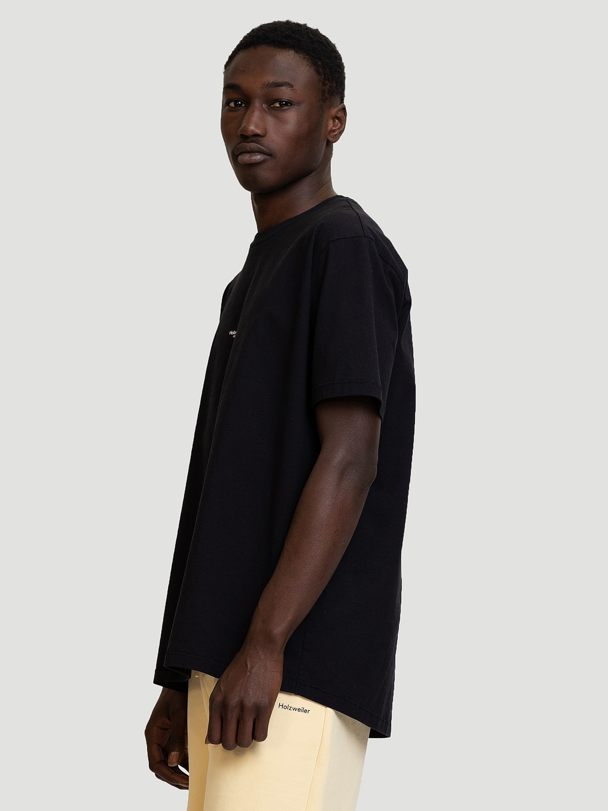 M. Oslo Tee Black 3