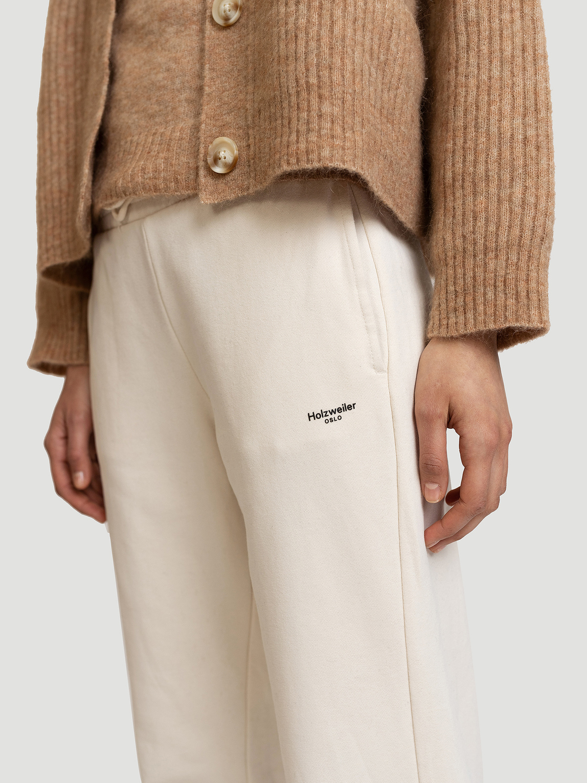 W. Oslo Sweat Trouser Ecru 1
