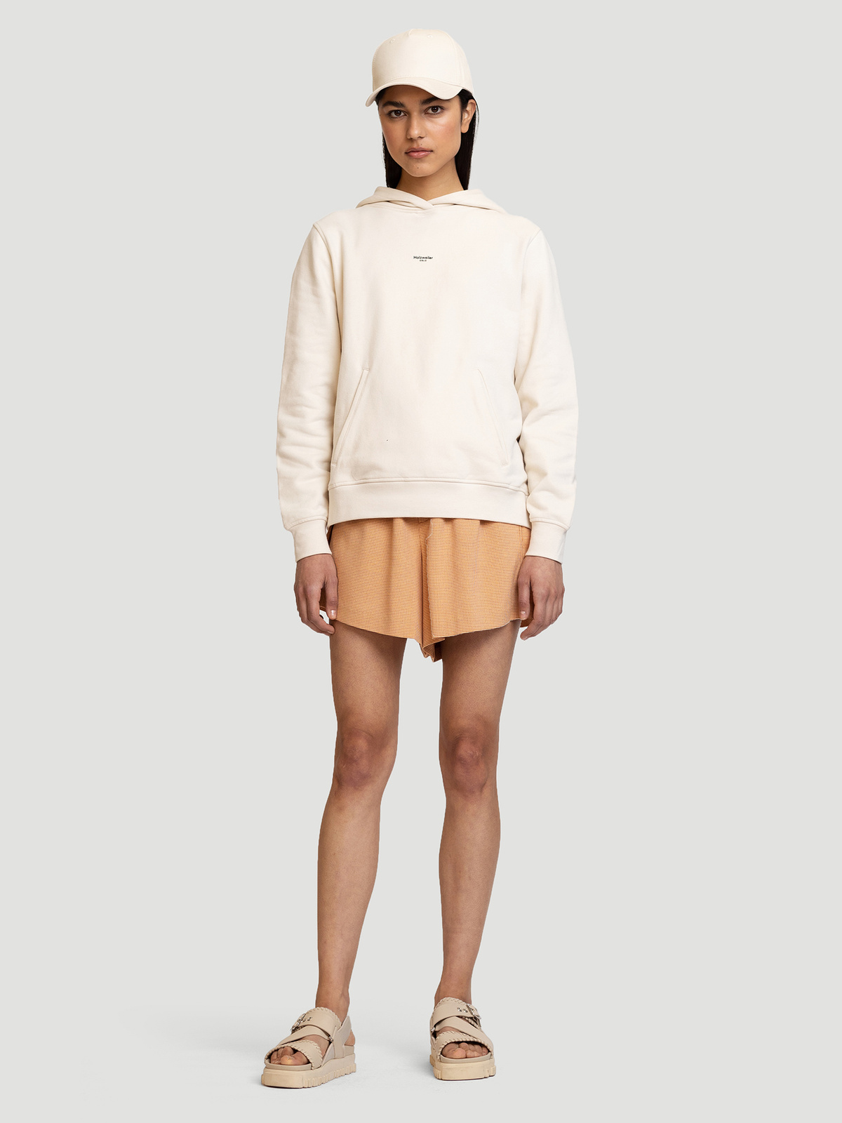 W. Oslo Hoodie Ecru 2