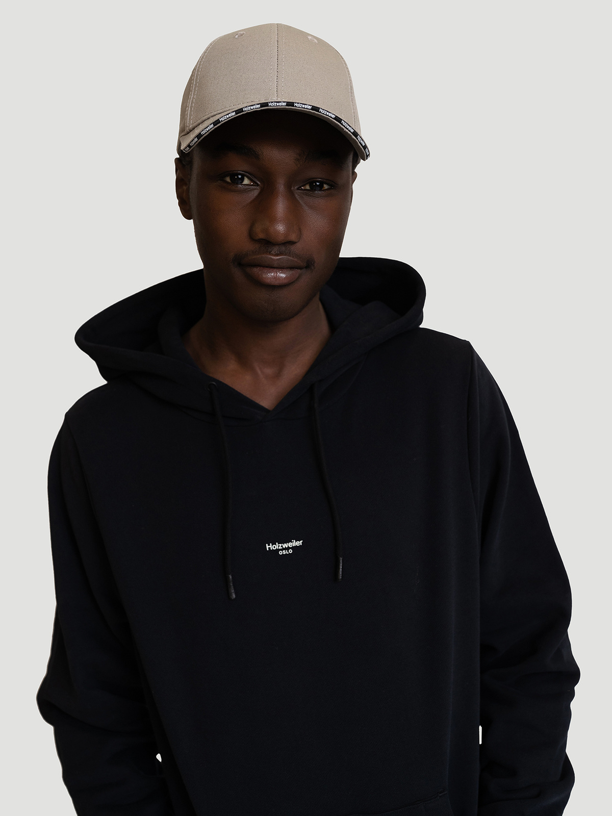 M. Oslo Hoodie Black 1