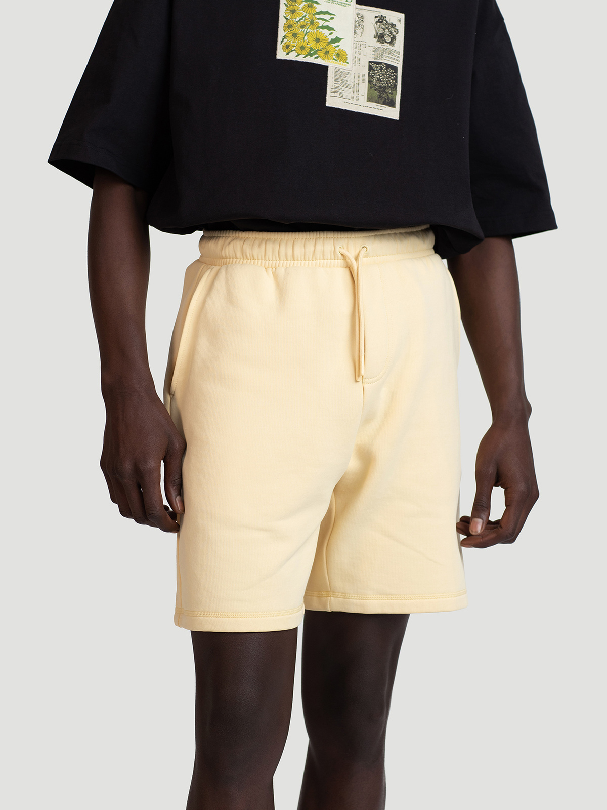Falk Shorts Lt. Yellow 2