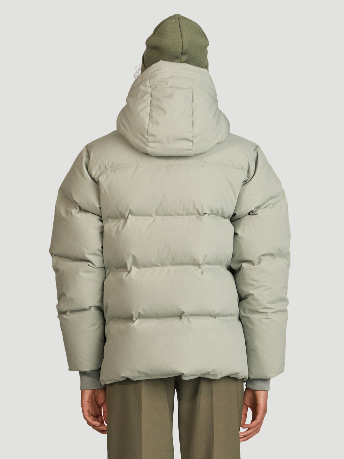 Besseggen Down Jacket Teal 4