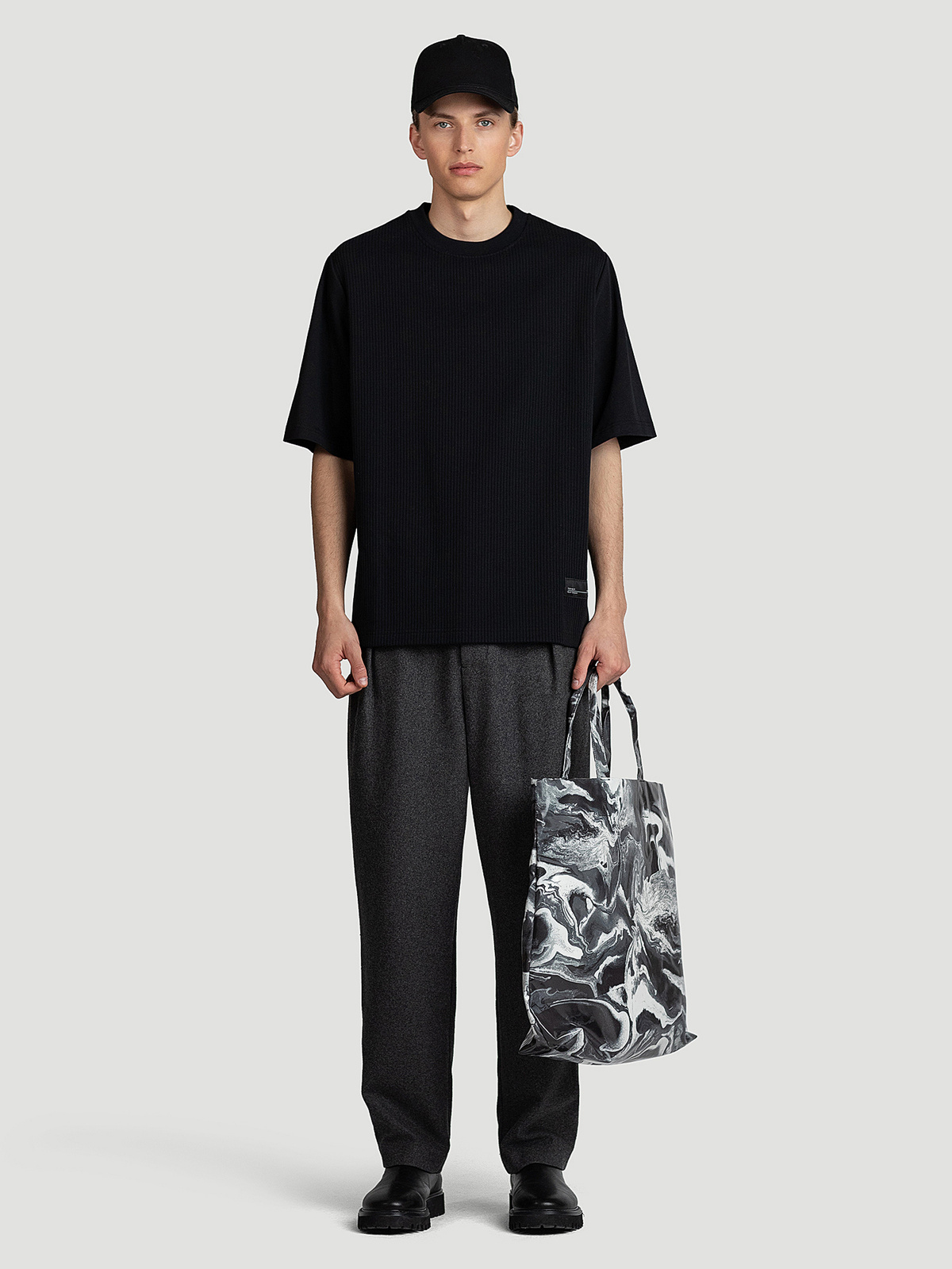 Droot Tee Black 3