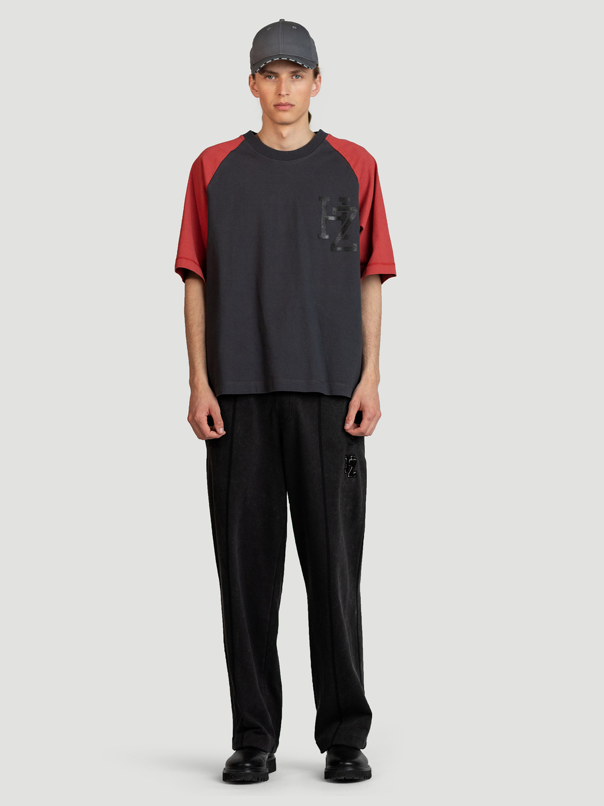 Delta Blocked Tee Dk. Grey Mix 2