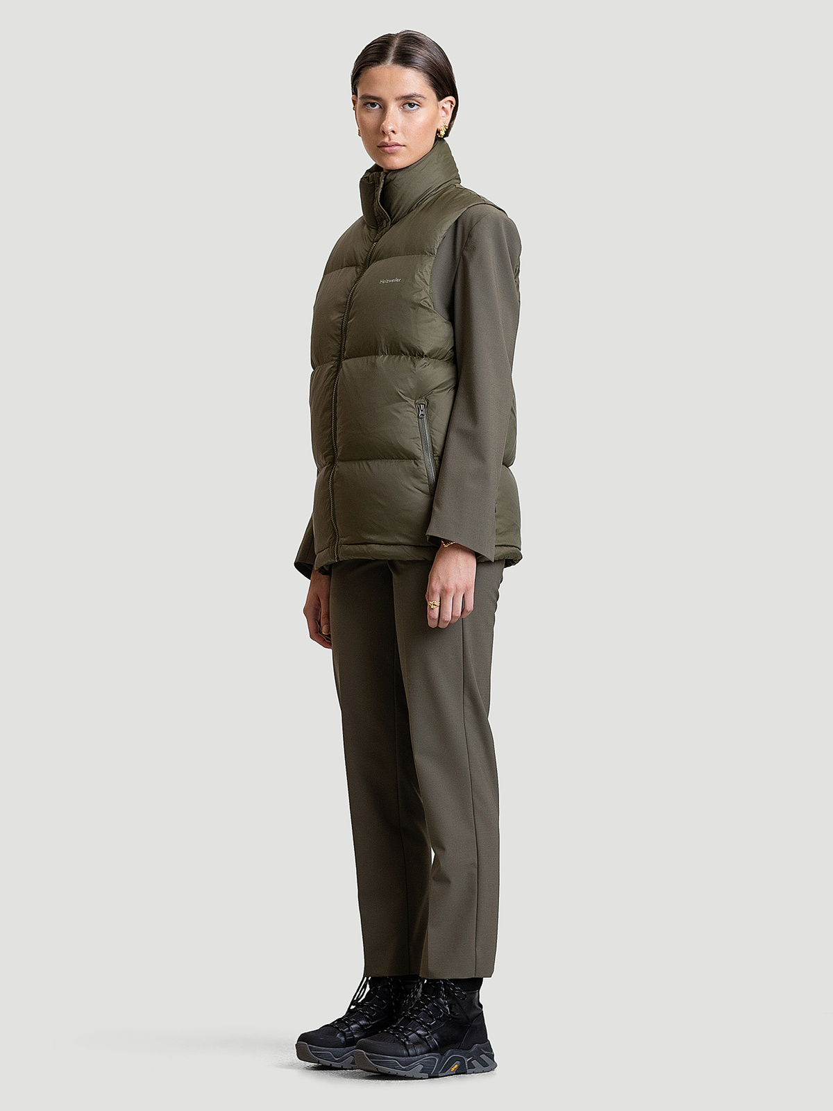 W. Ail Down Vest Army 4