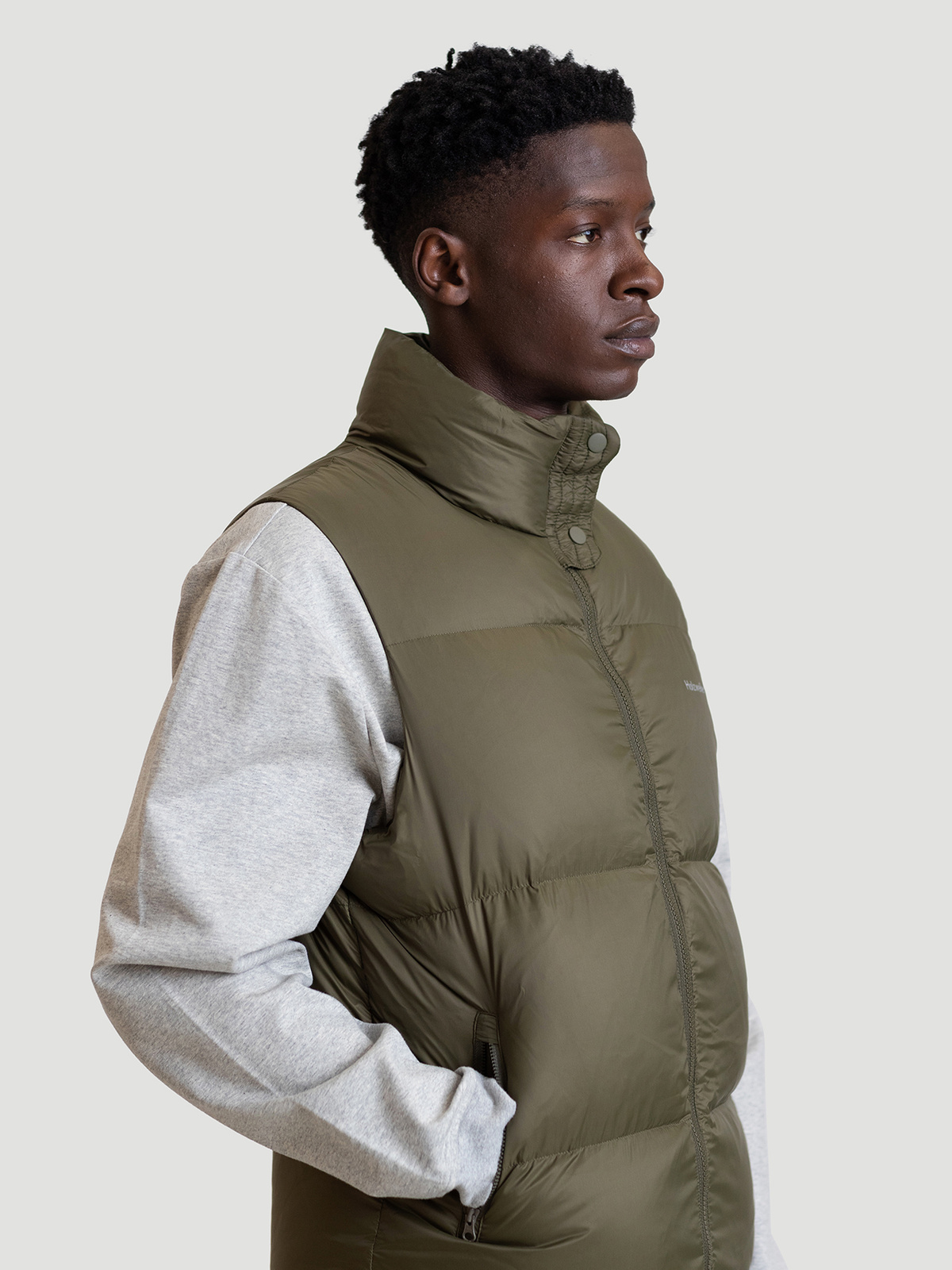 Ail Unisex Down Vest Army 5