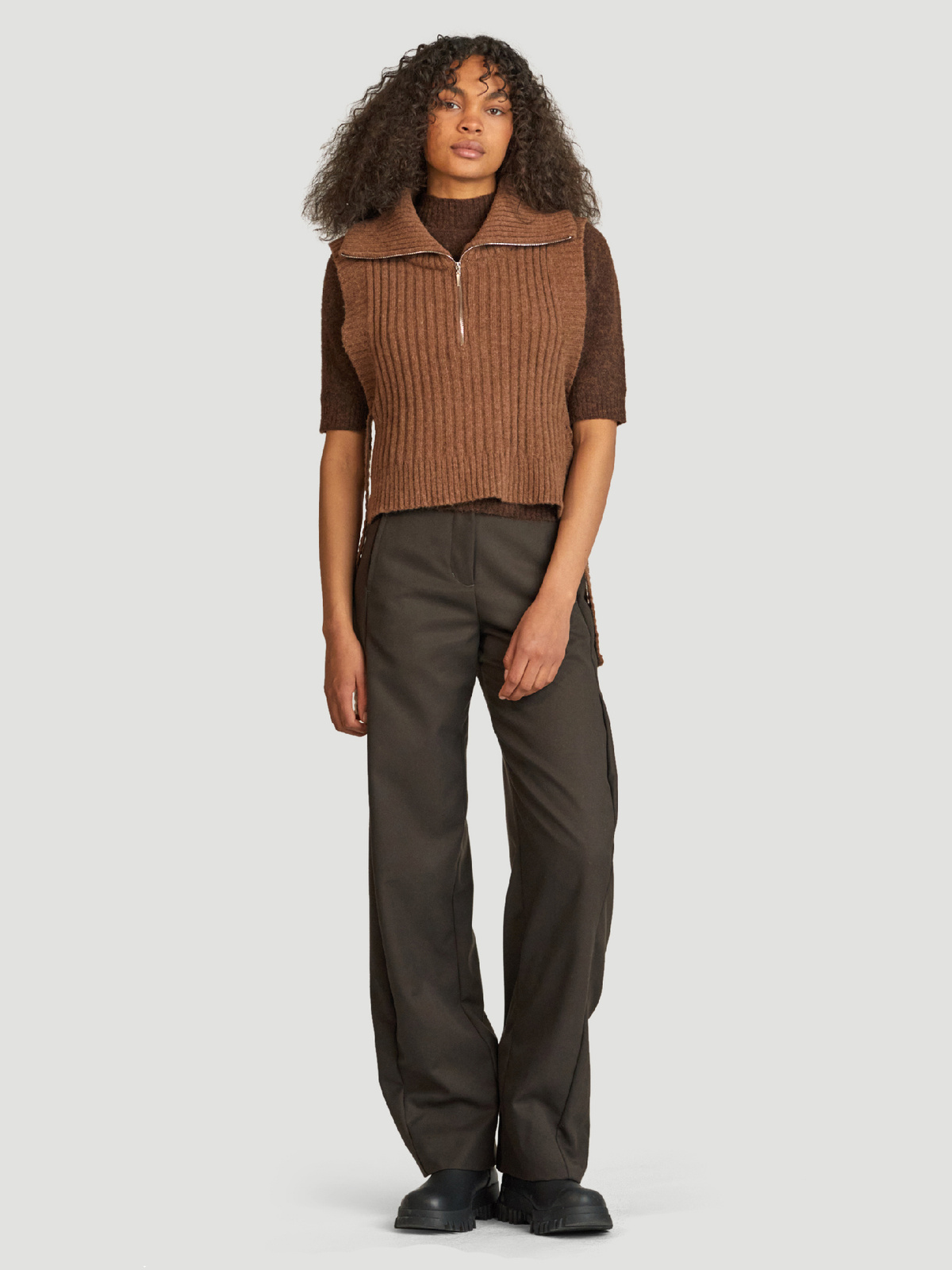 Hafjell Knit Bib Brown 1