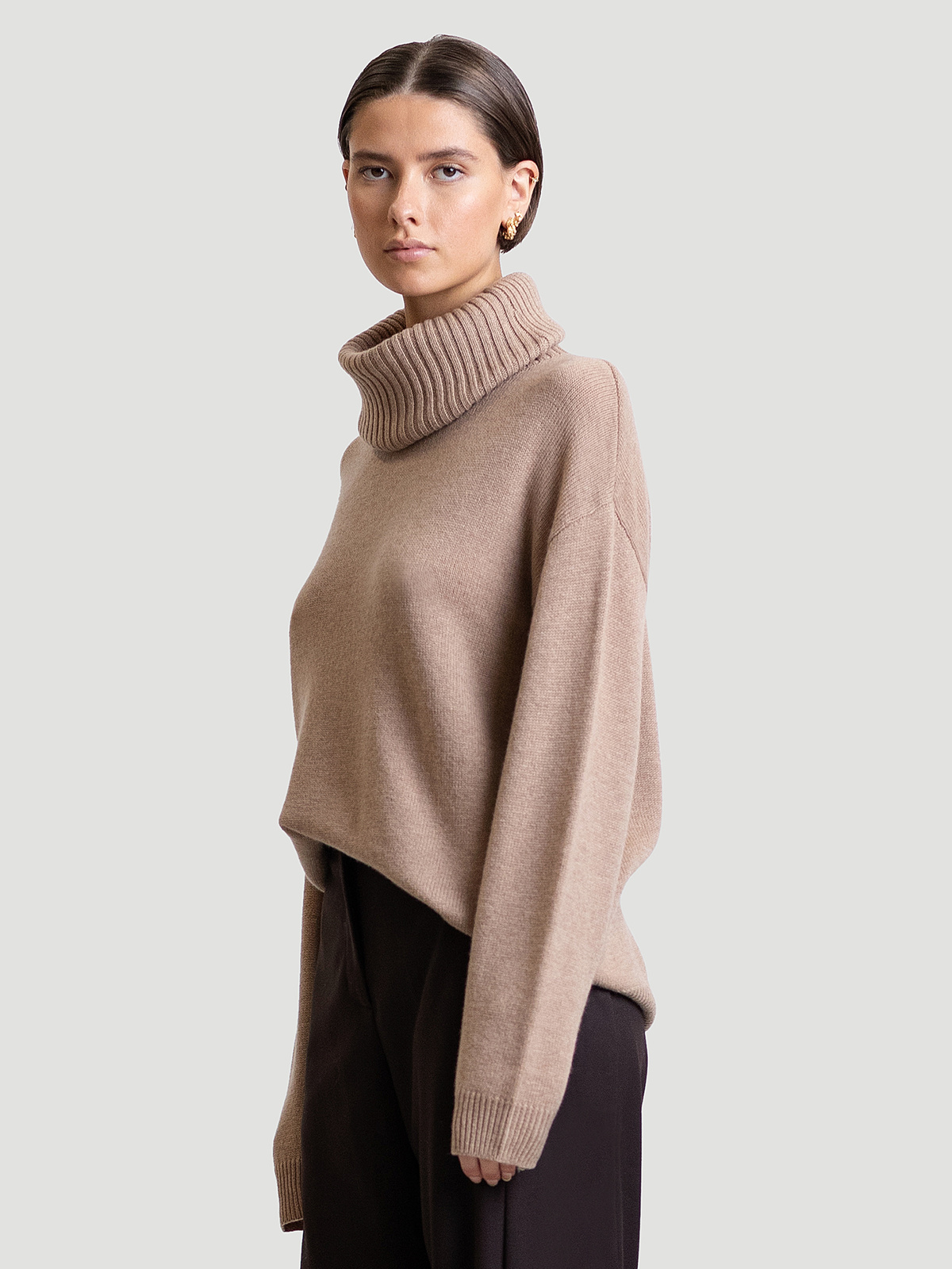 Hovin Knit Sweater Sand 3