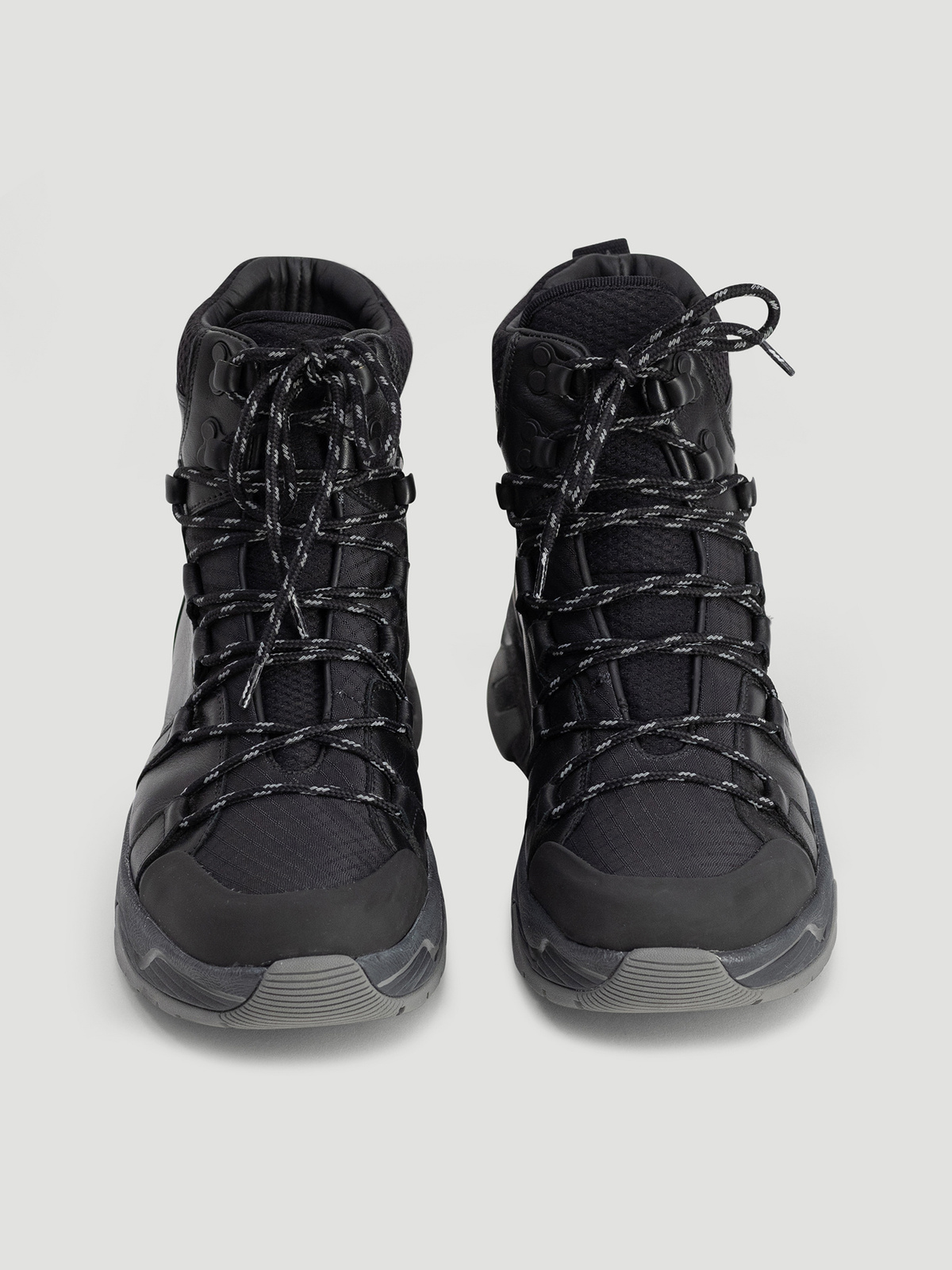 Besserud Hiking Boot Black 3