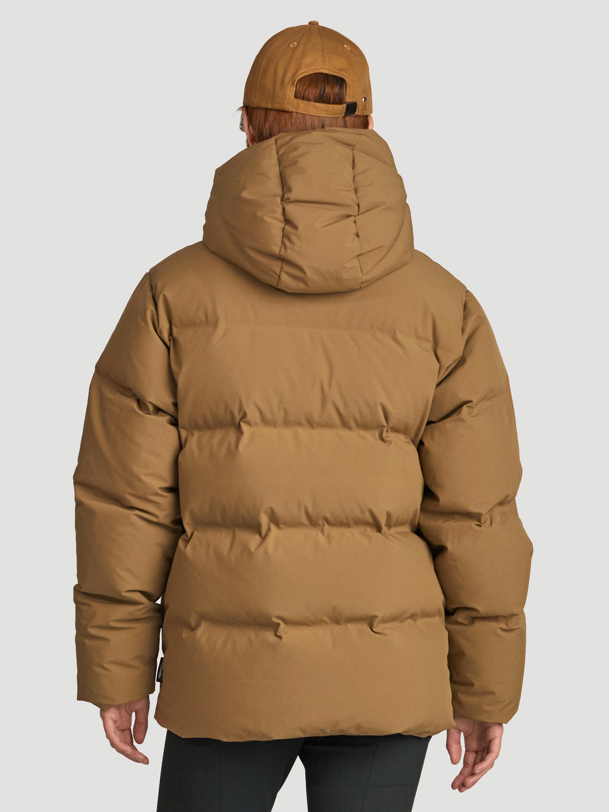 Besseggen Down Jacket Lt. Brown 5