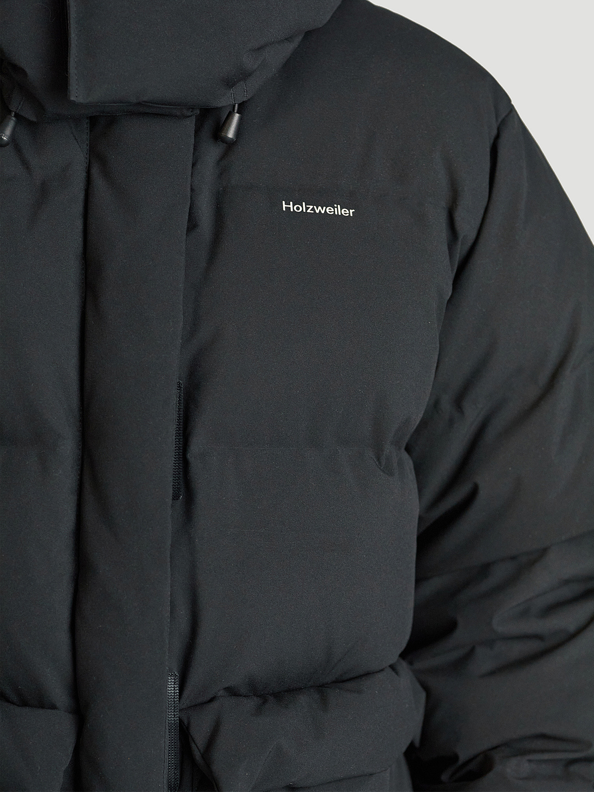 Besseggen Down Jacket Black 2