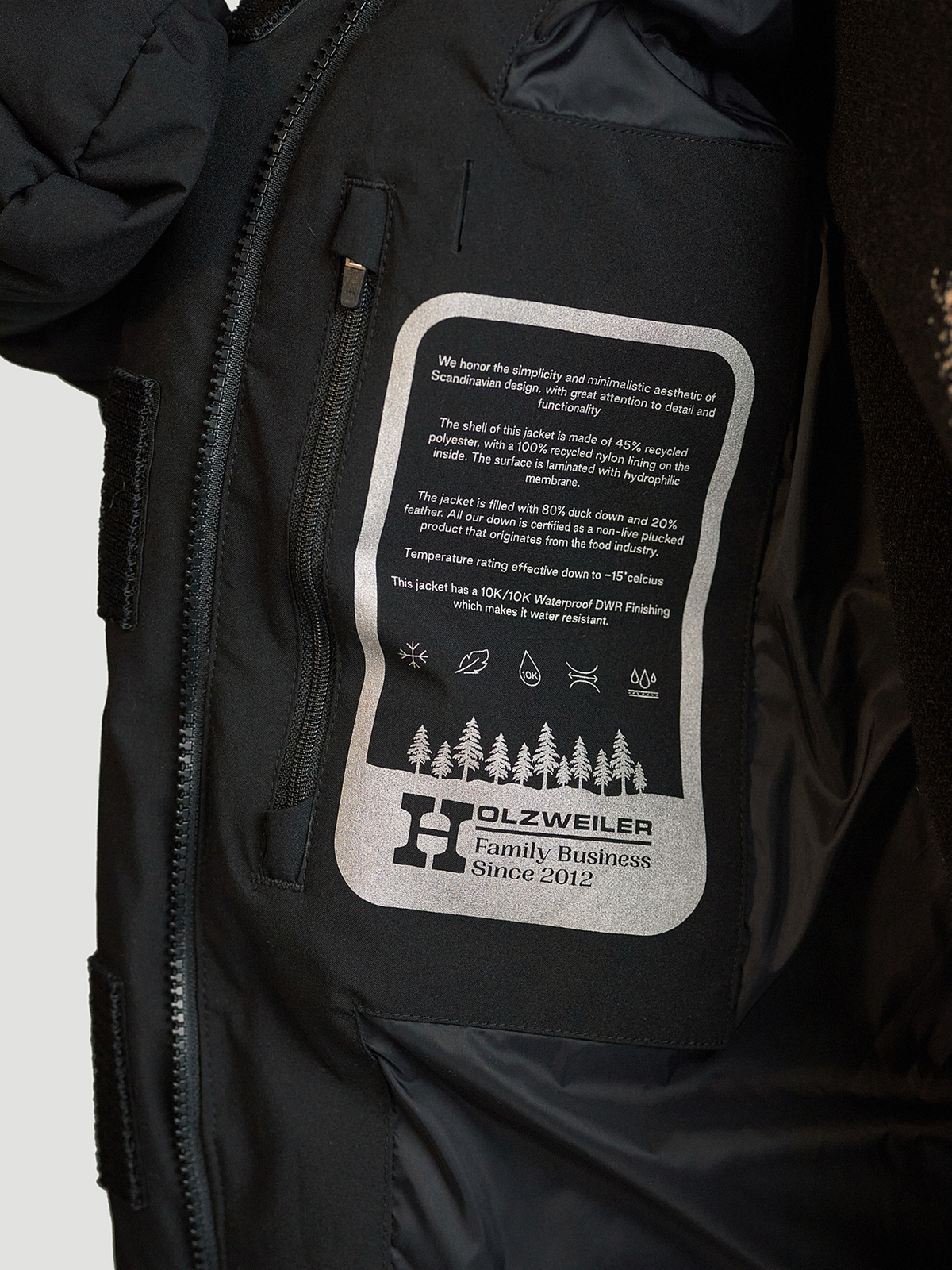 Besseggen Down Jacket Black 3