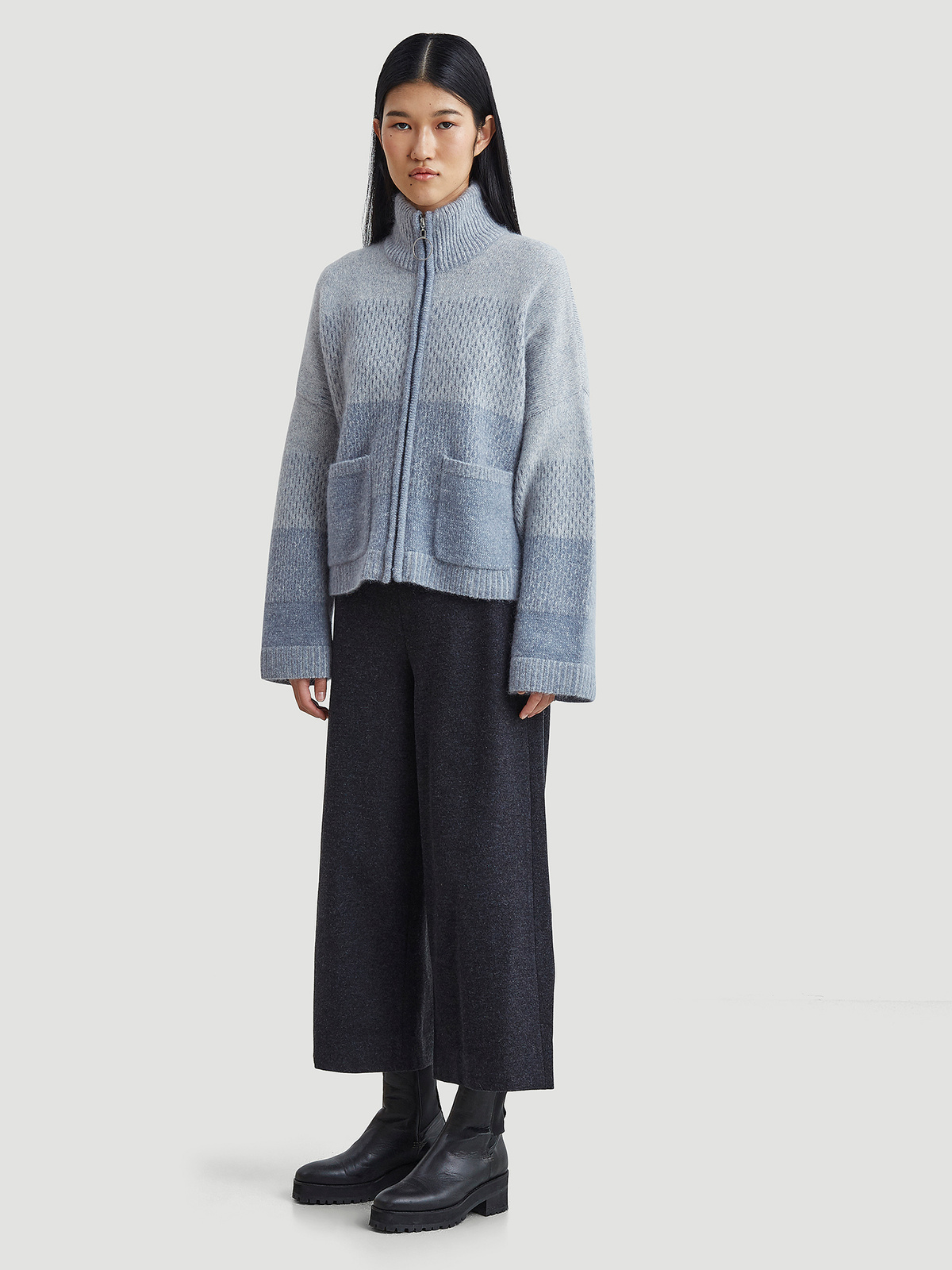 Tine Knit Cardigan Lt. Blue 4