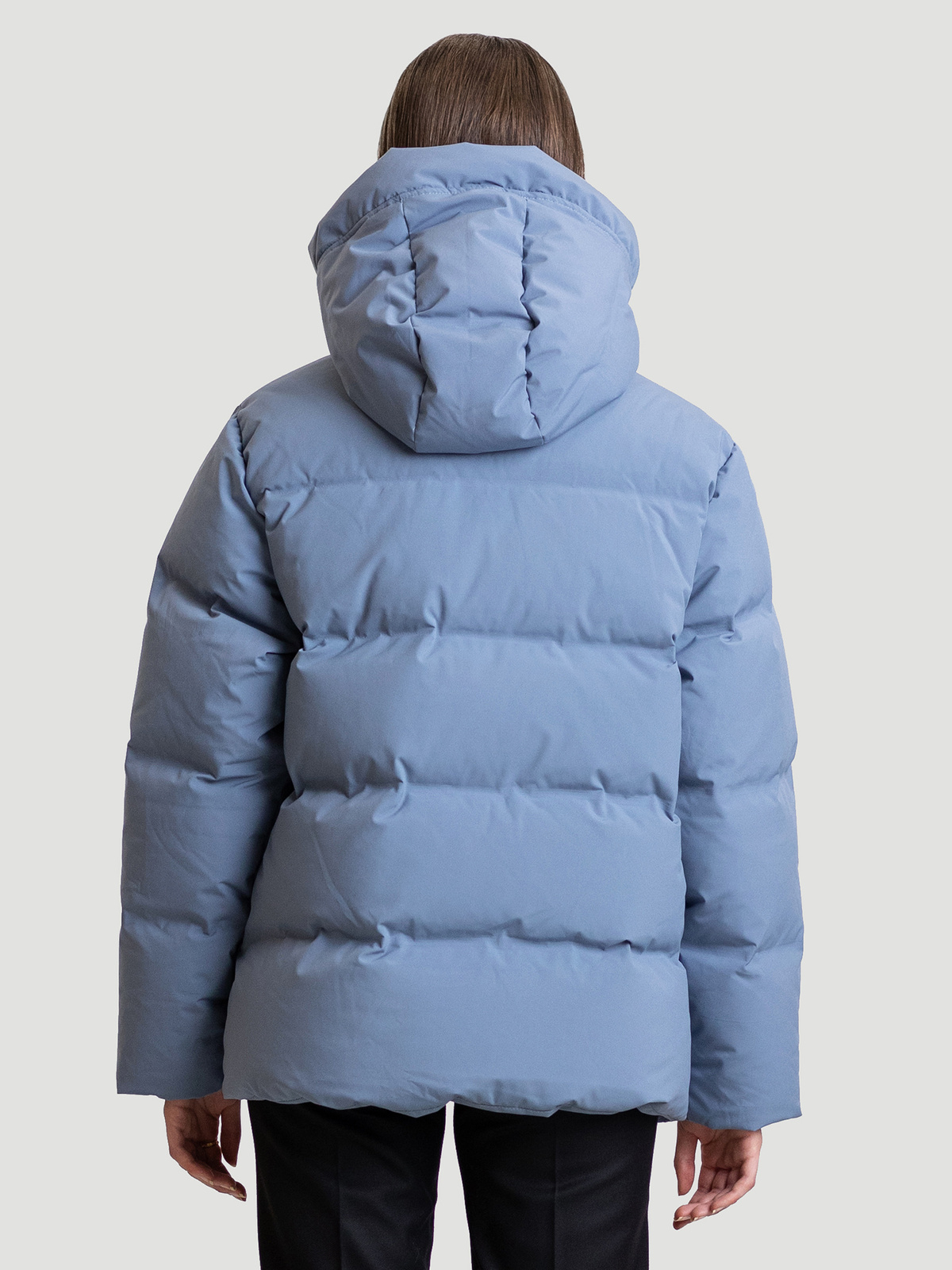 Besseggen Down Jacket Mid Blue 4