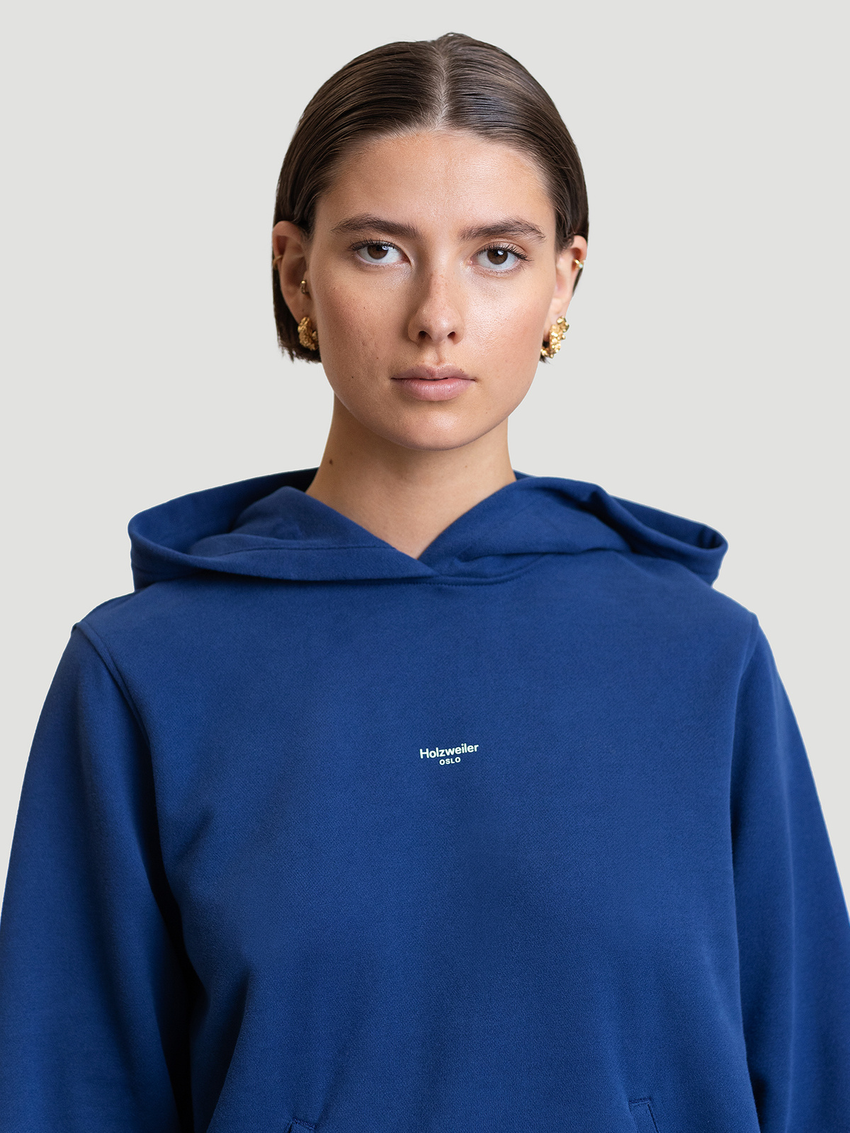 W. Oslo Hoodie Navy 1