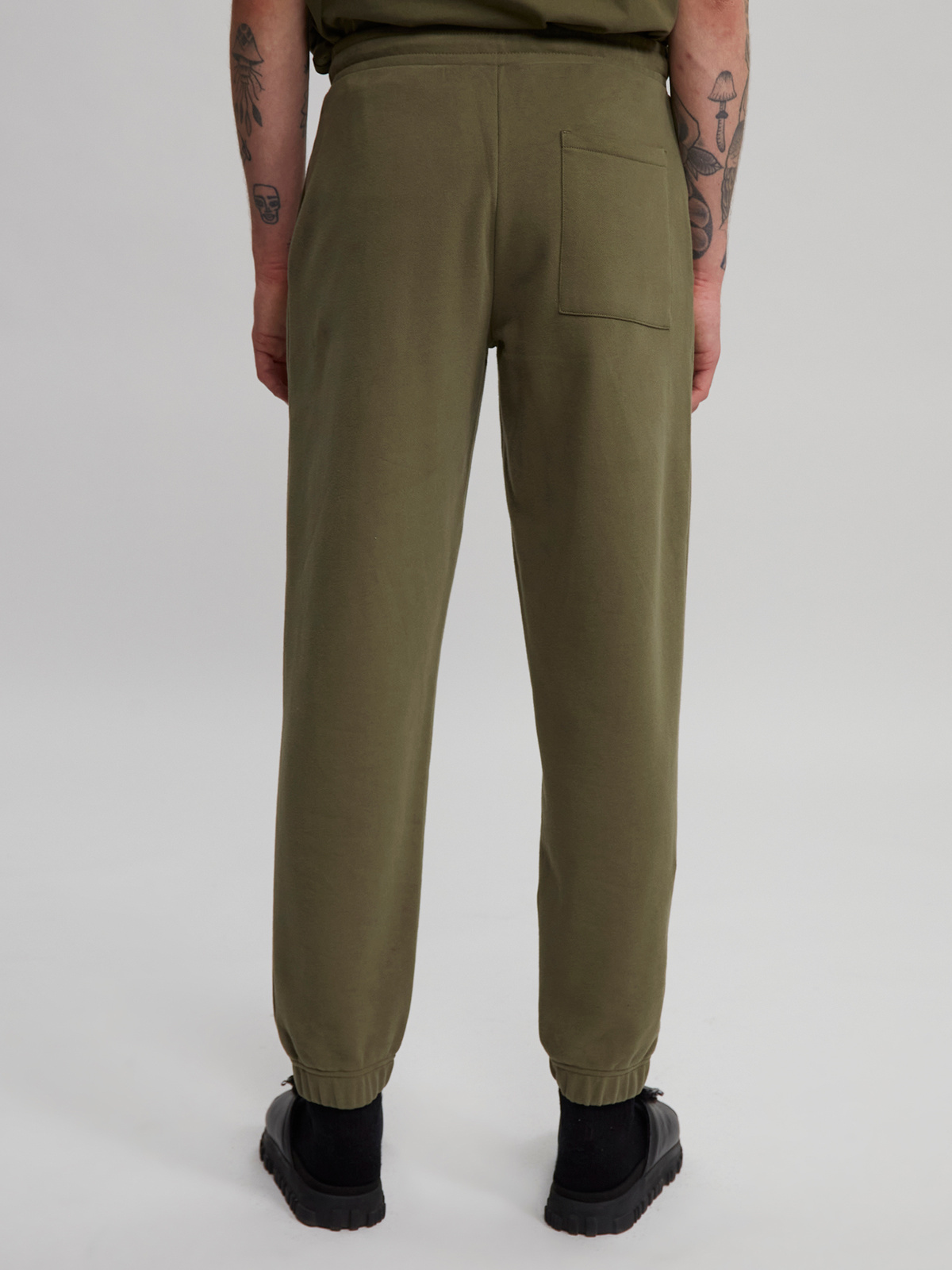 M. Oslo Sweat Trouser Army 6