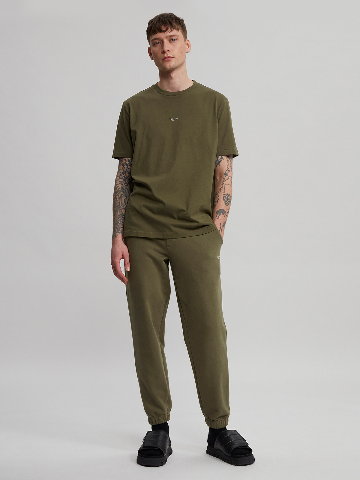 M. Oslo Sweat Trouser Army 0