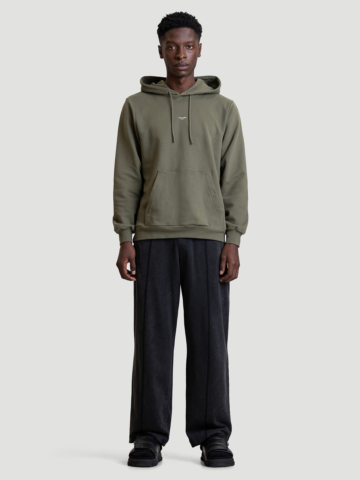 M. Oslo Hoodie Army 2