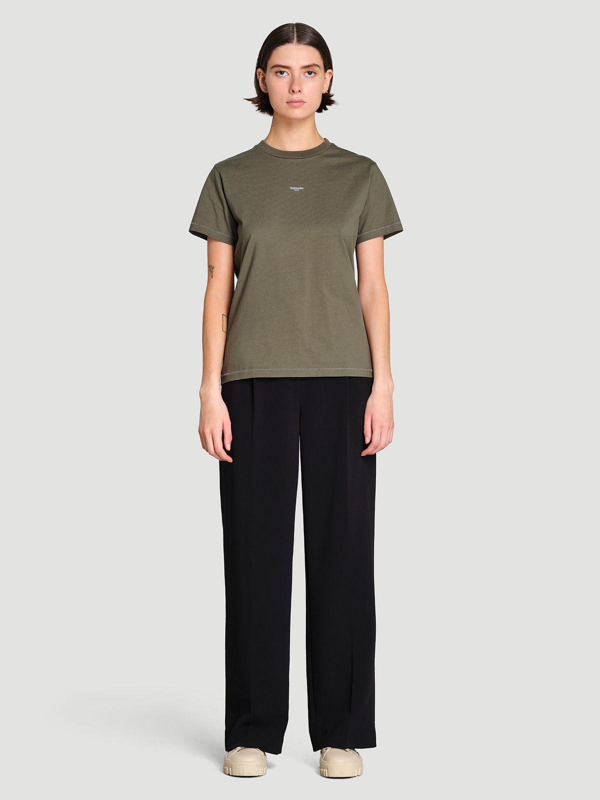 W. Oslo Tee Army 2
