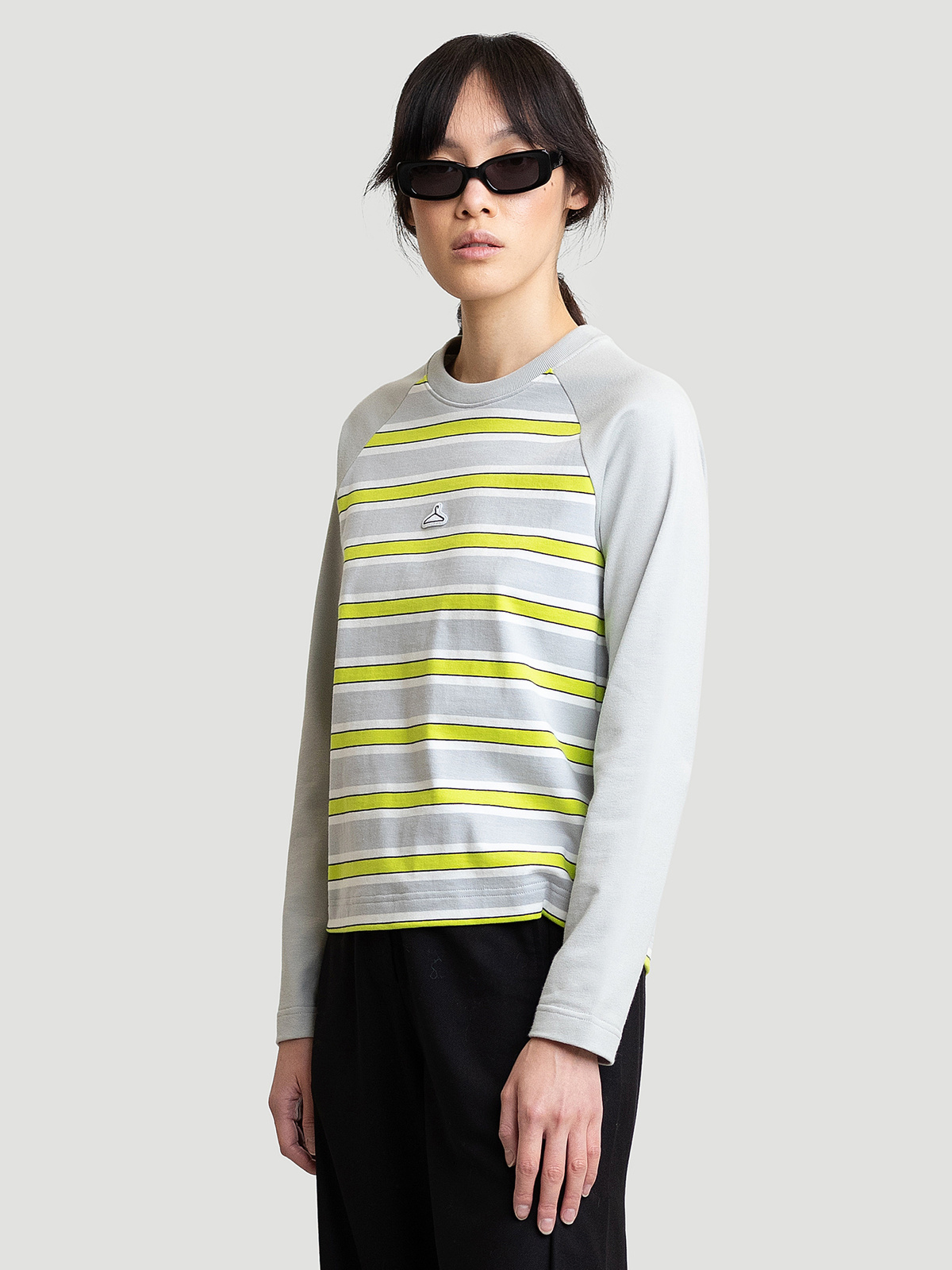 Hanger Striped Crop LS Grey Lime 4