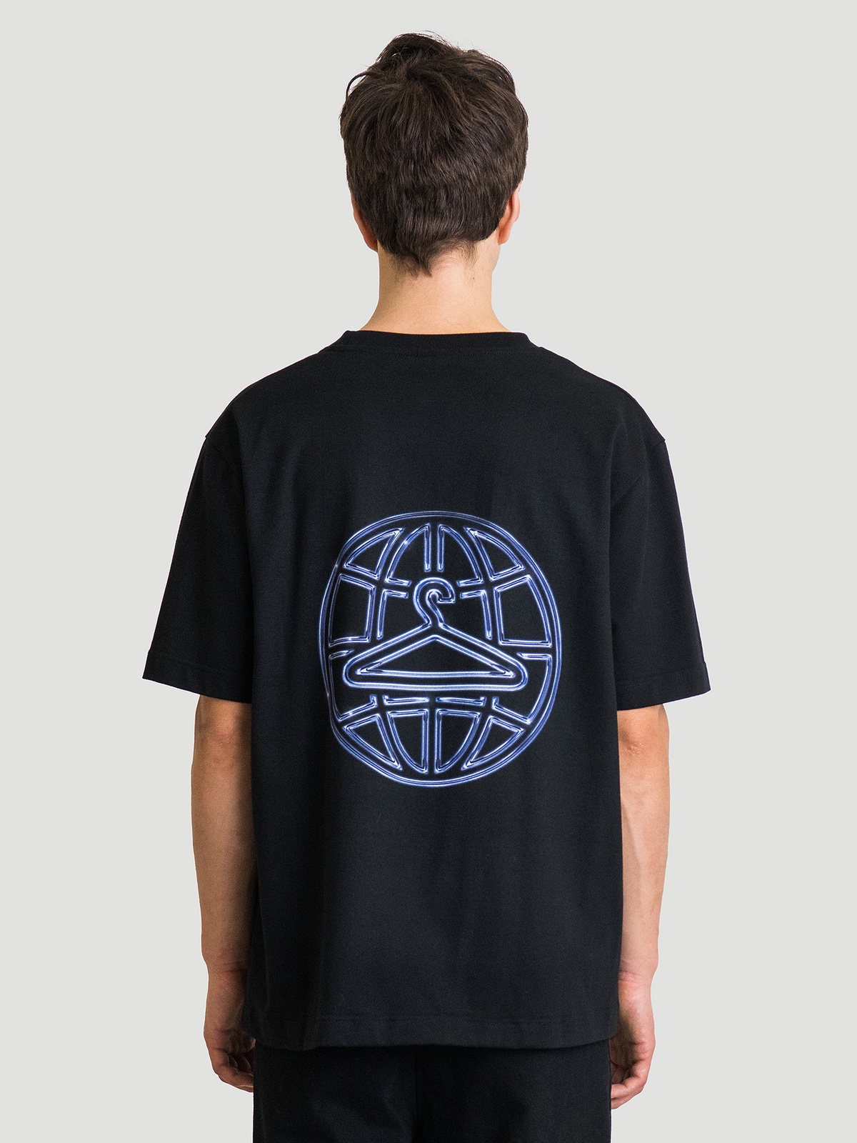 Hanger Chrome Print Tee Black 7