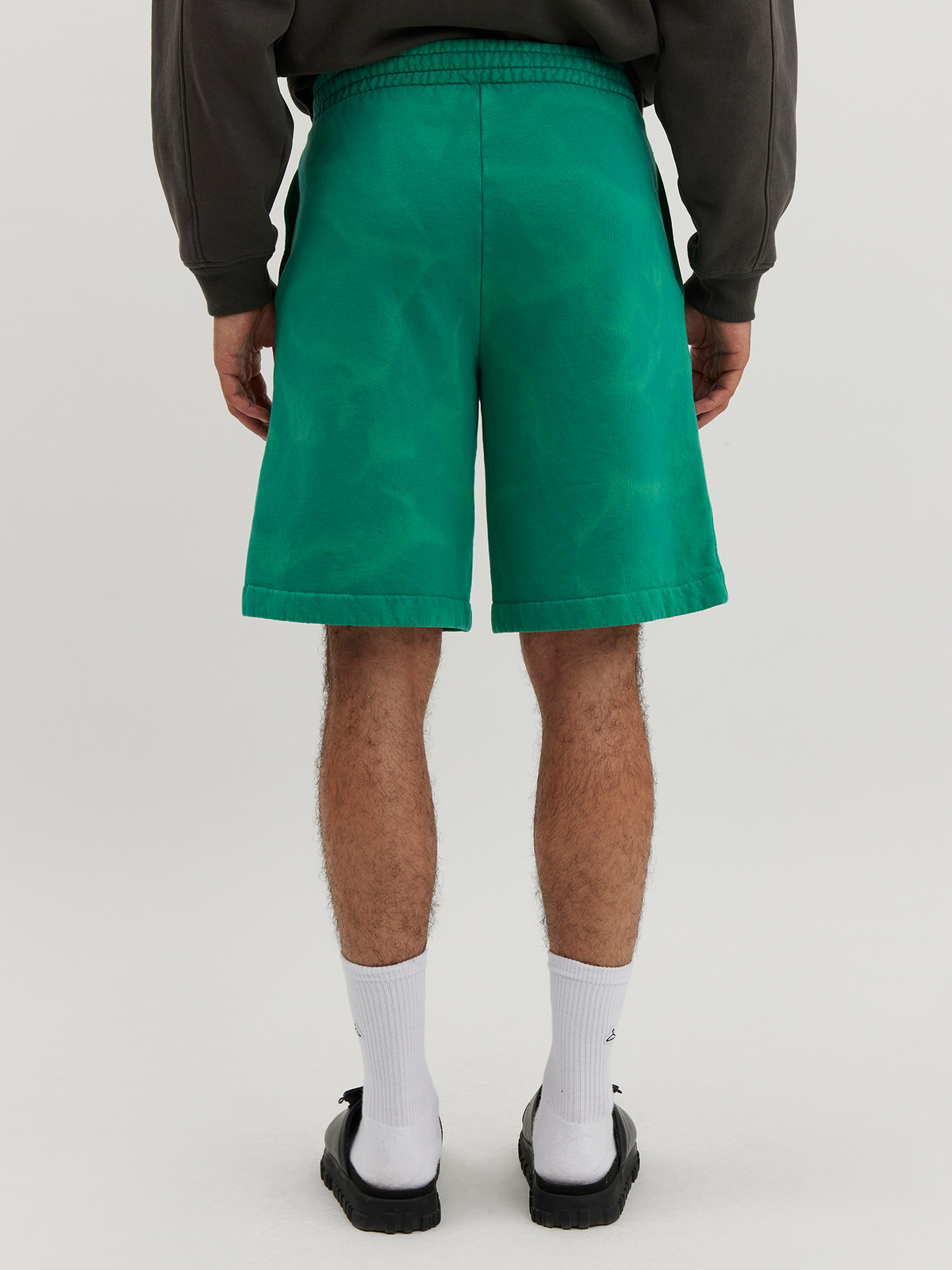 M. Oasis Logos Shorts Green 4