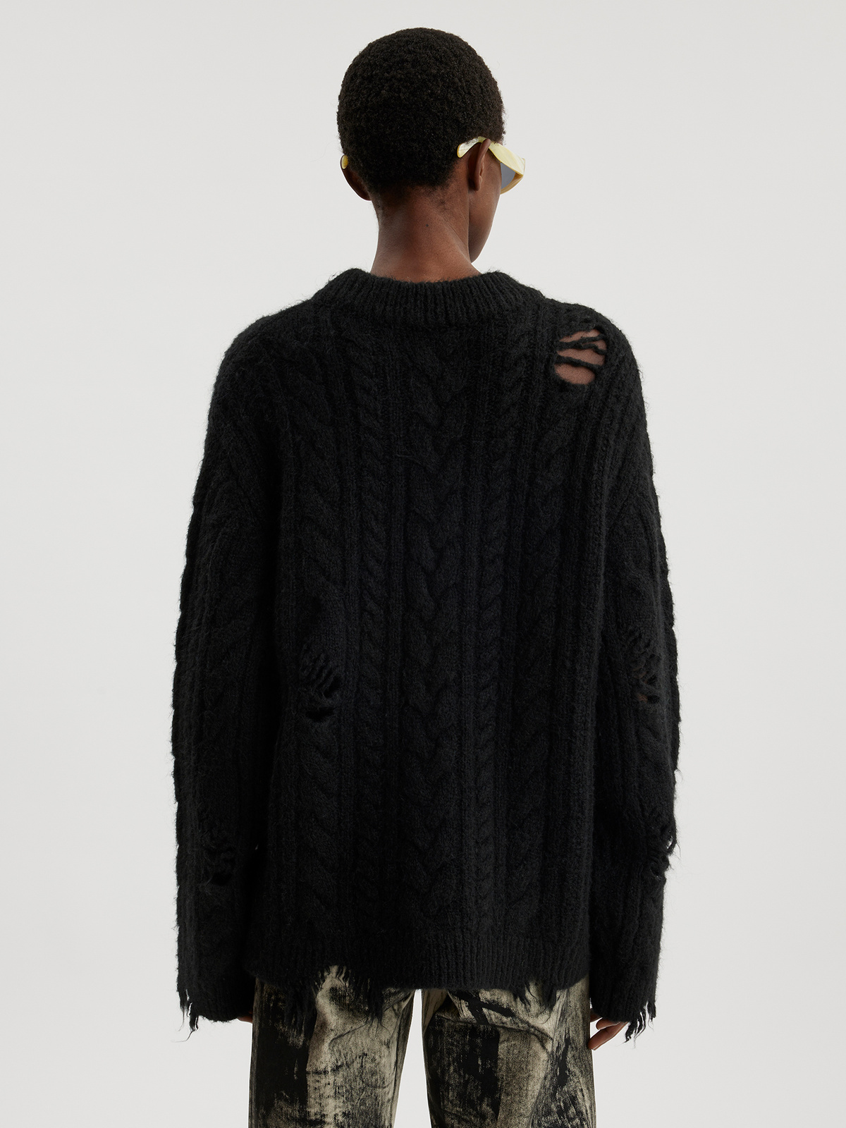 Baharia Distressed Crew Black 5