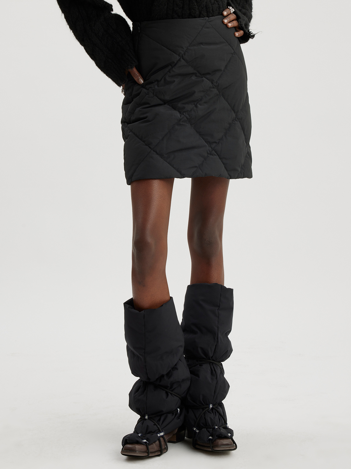 Enja Quilted Skirt Black 1