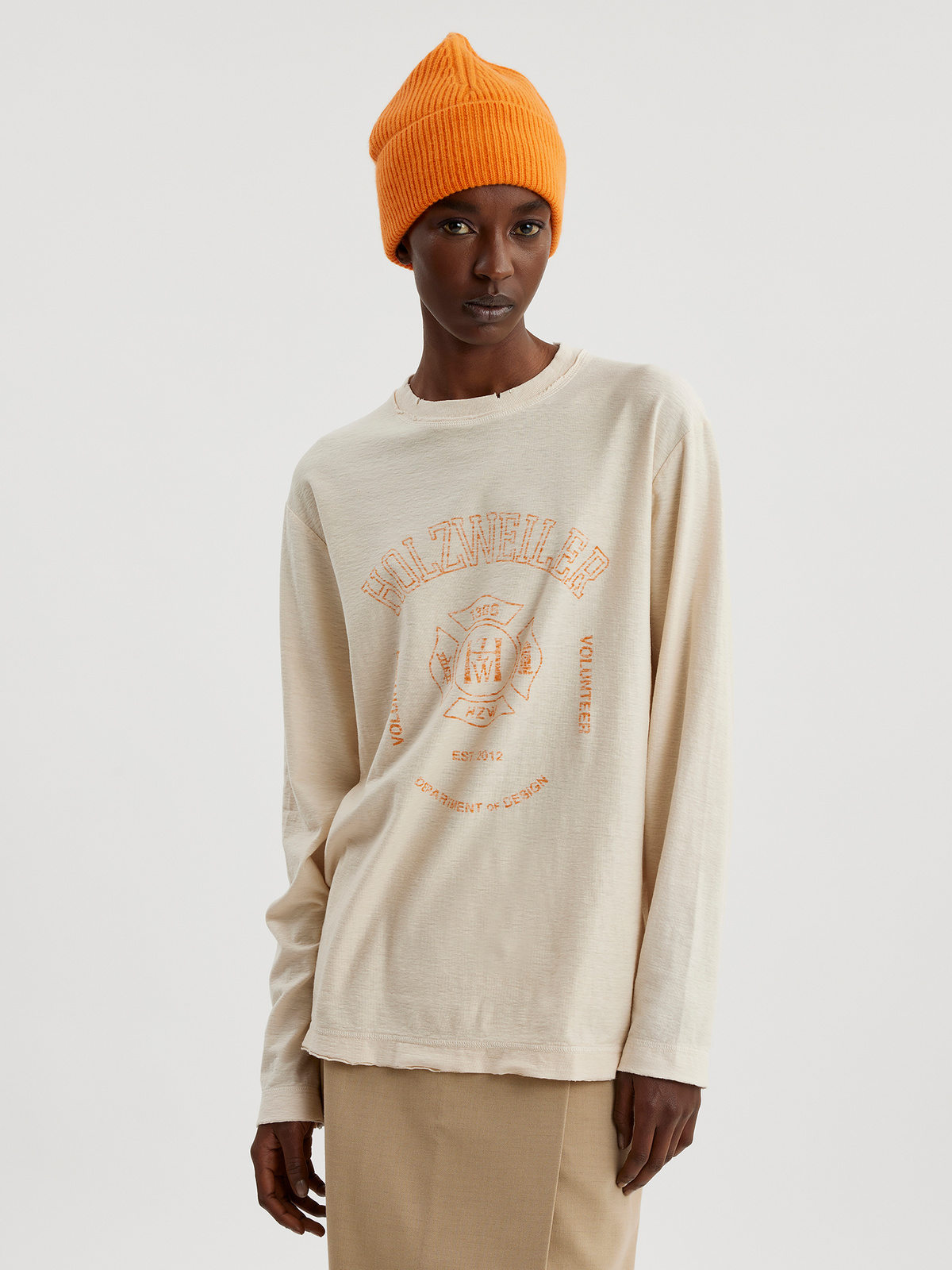 W. Longitude Distressed LS Ecru 0