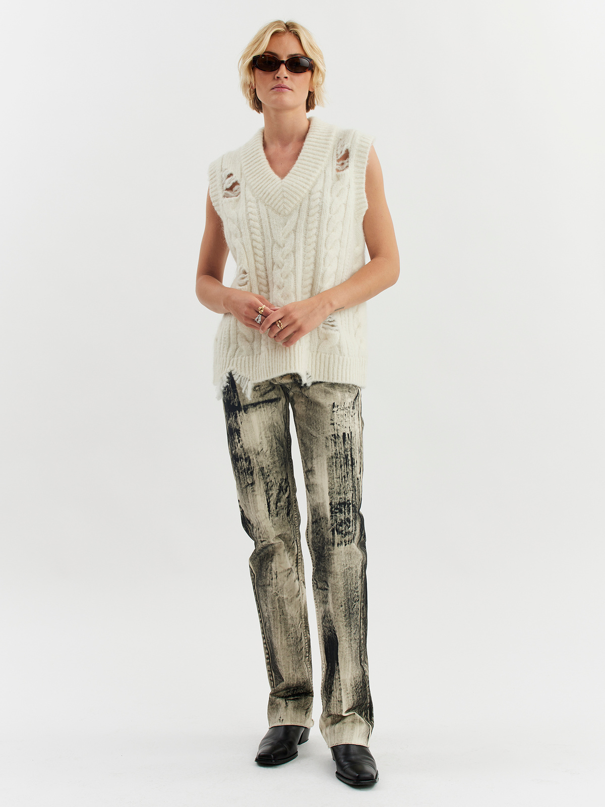 Lassi Distressed Vest Ecru 1