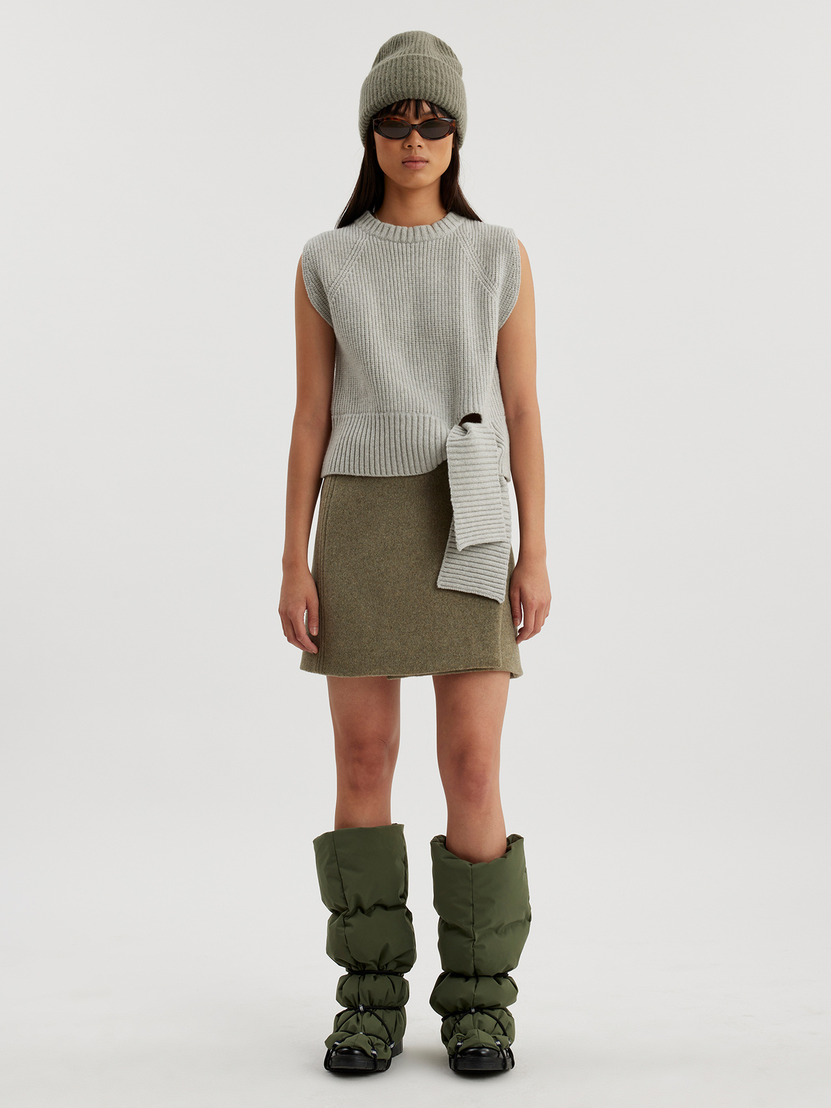 Fie Knit Vest Lt. Grey 1
