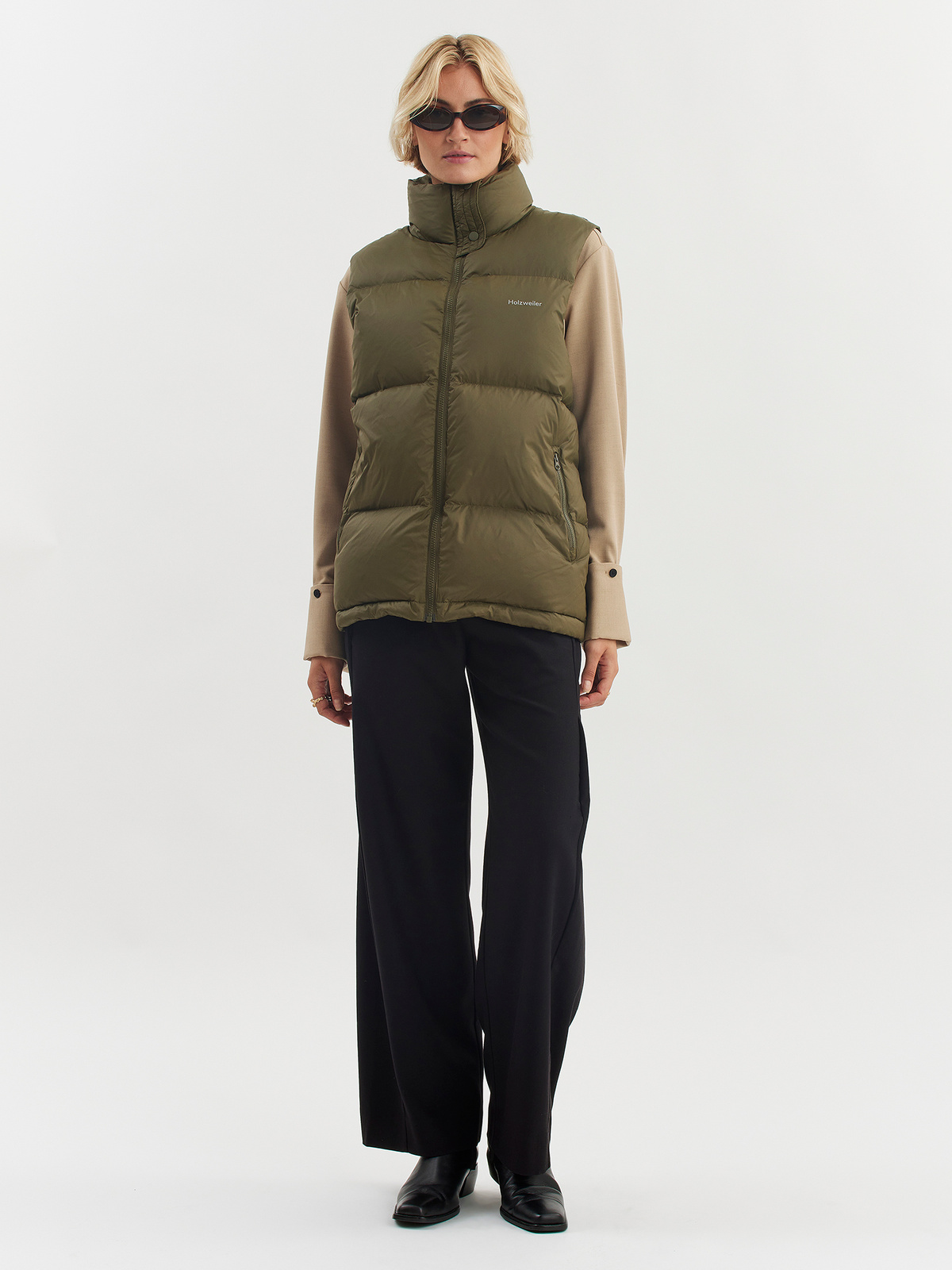 W. Ail Down Vest Army 0