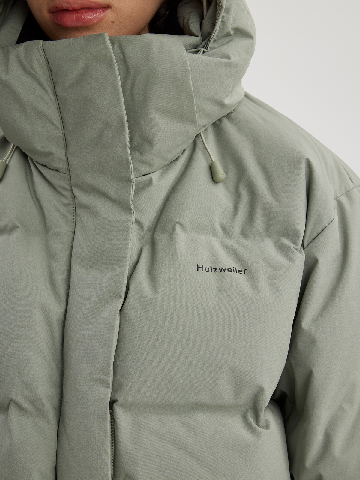 Besseggen Down Jacket Teal 4