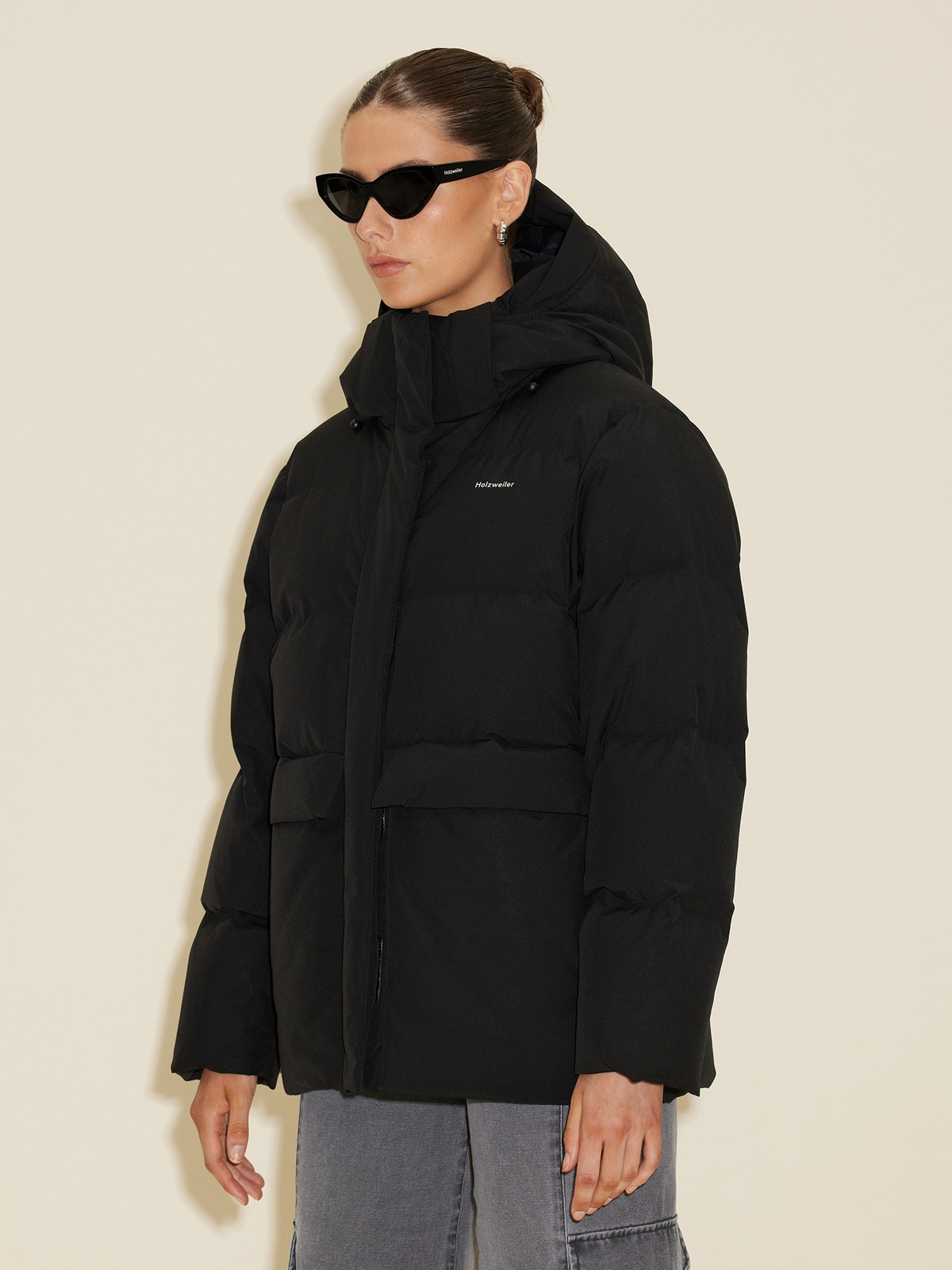 Besseggen Down Jacket Black - Holzweiler