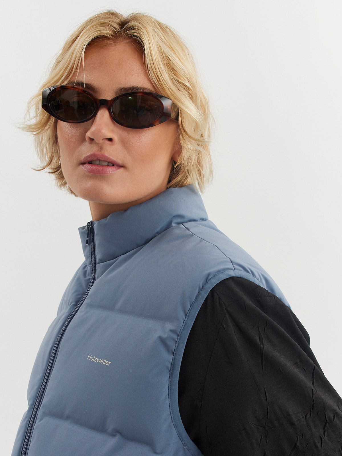 Diff Down Vest Mid Blue 2