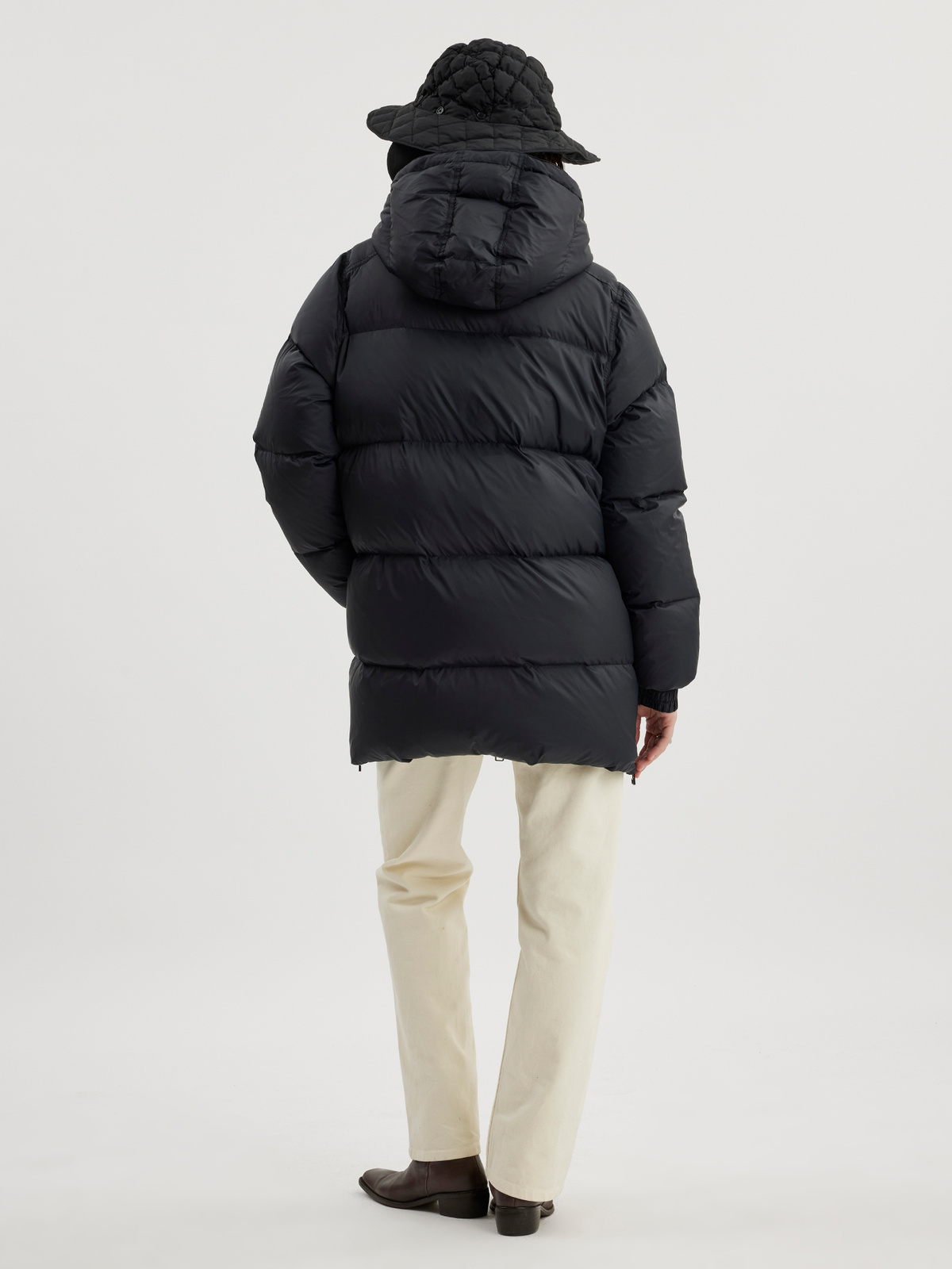 Sol Down Jacket Black 7
