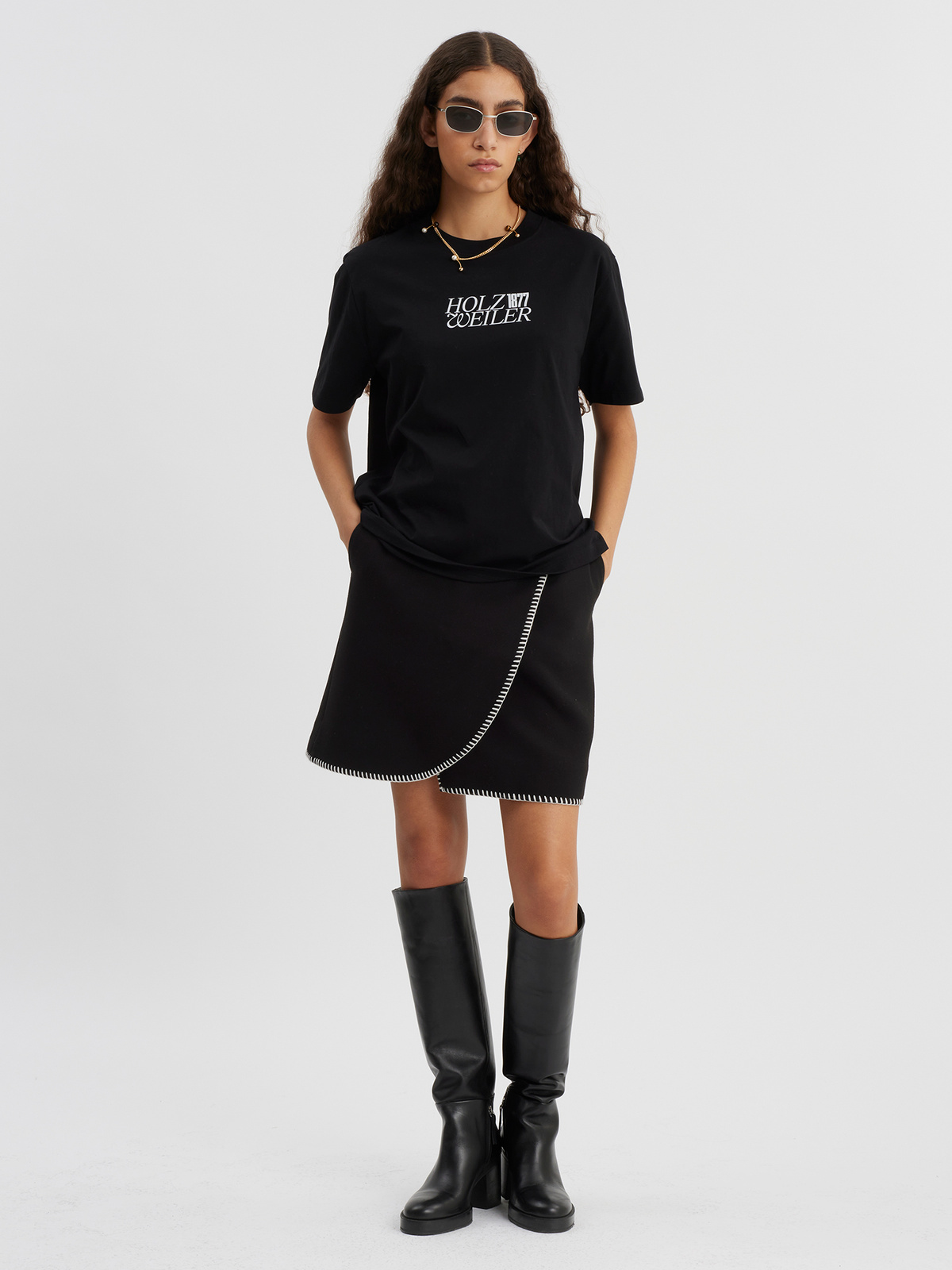 Kjerag 1877 Tee Black 1