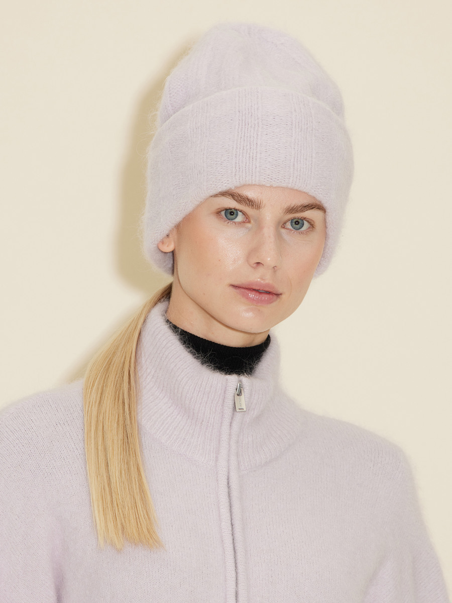 Holzweiler Erica Fluffy Beanie