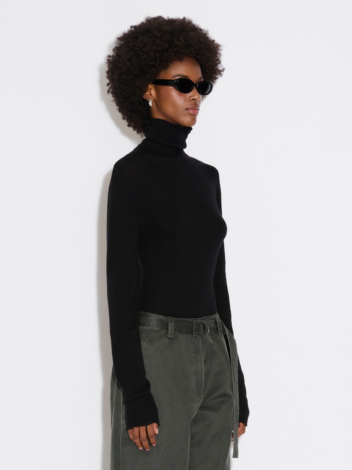 Merino Rib Turtle - Black - Holzweiler