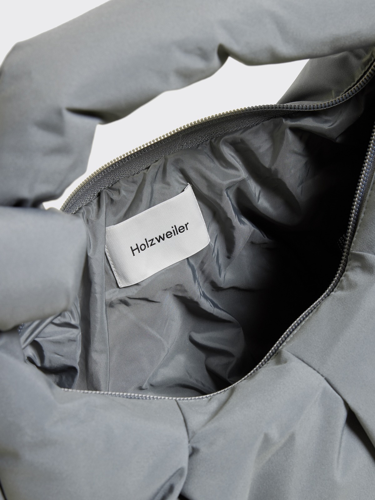 Cocoon Down Carry Bag - Black - Holzweiler
