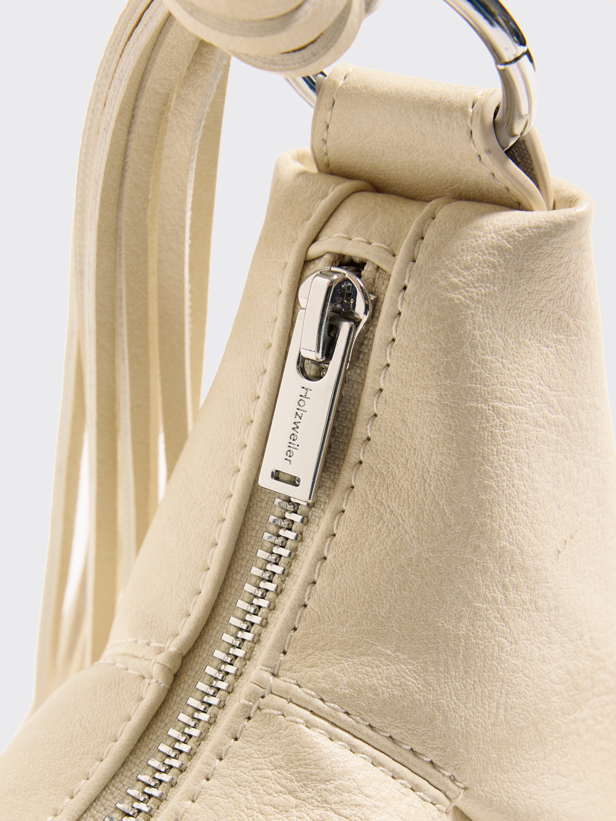 【関税込み】Holzweiler オフホワイト マイクロ Cocoon バッグ Cocoon Micro Bag - Ecru - Holzweiler