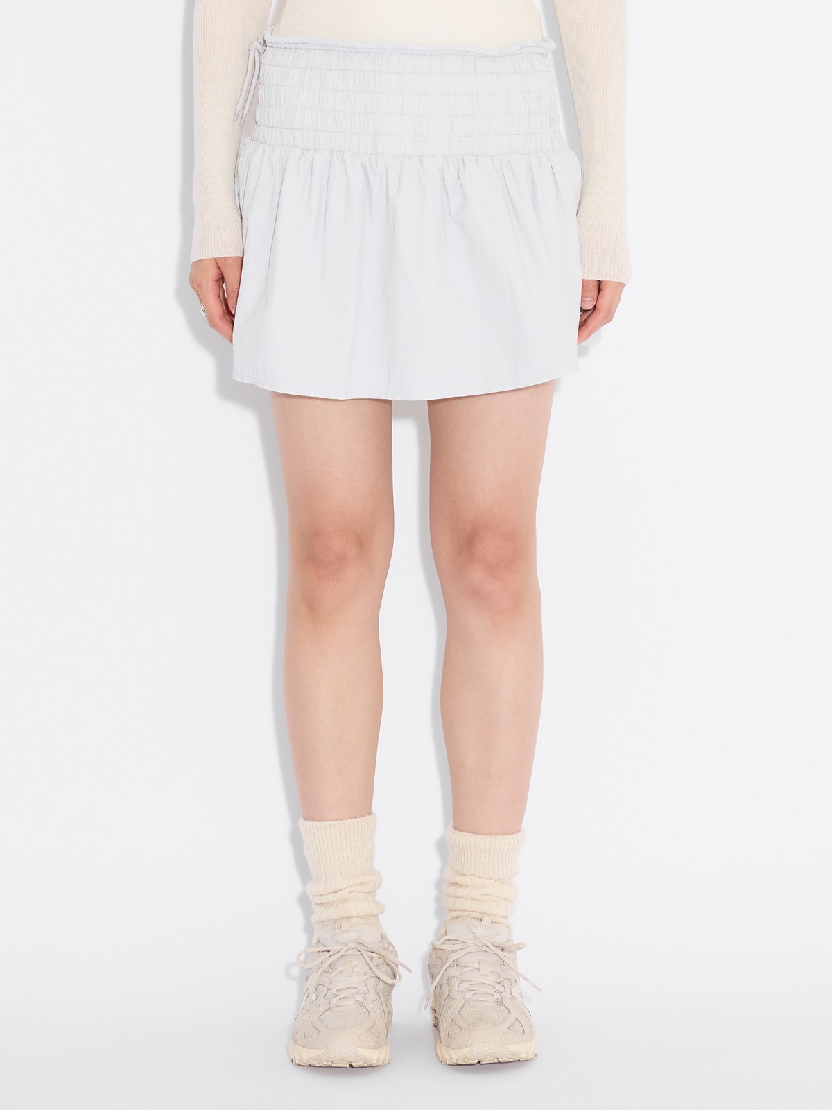 【関税込み】Holzweiler グレー UV Protection ミニスカート UV Protection Short Skirt - Lt. Grey - Holzweiler
