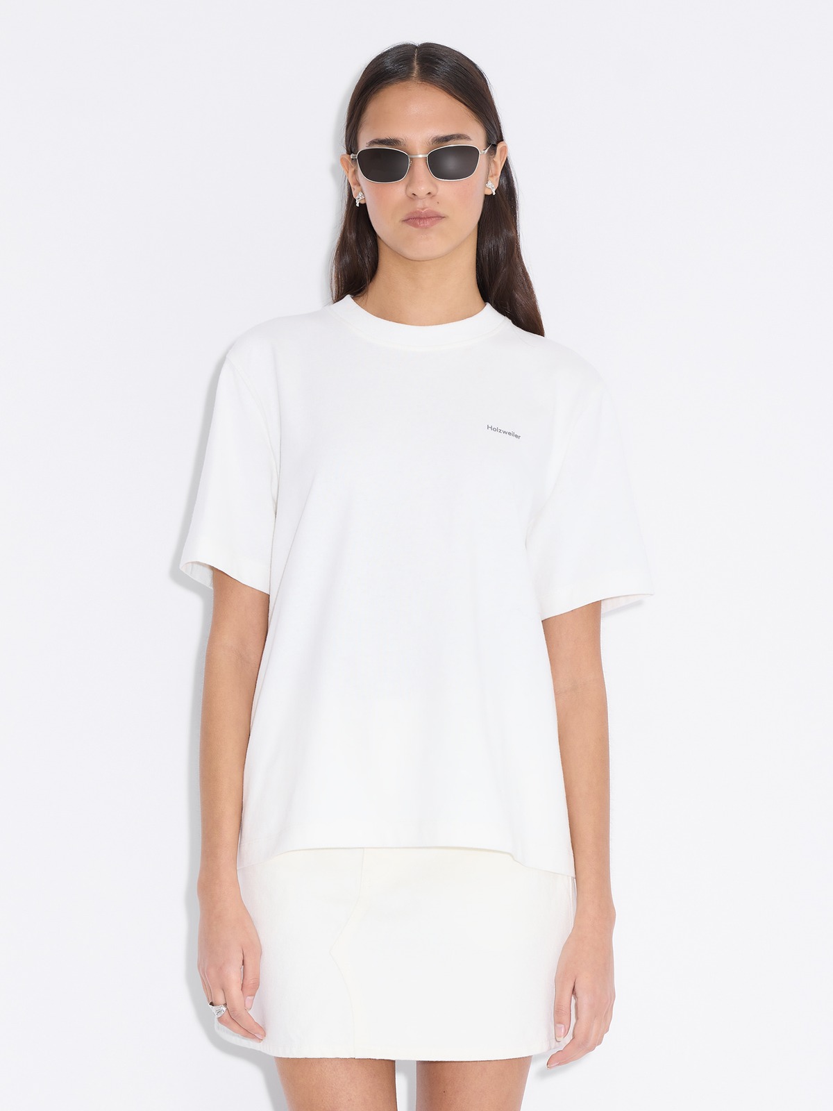 repose tee / white