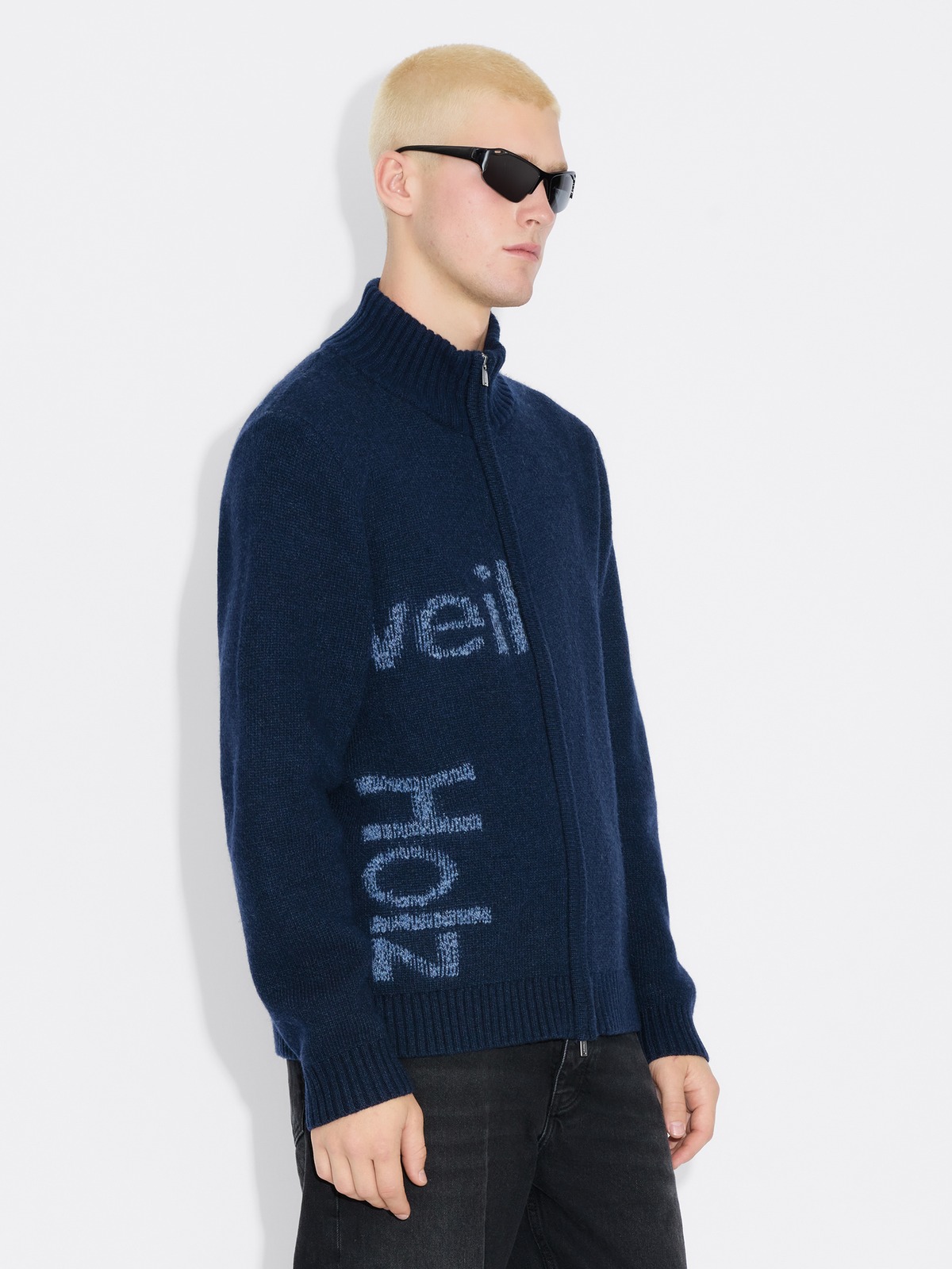 4970_c8392b3226-21637-1369-4-